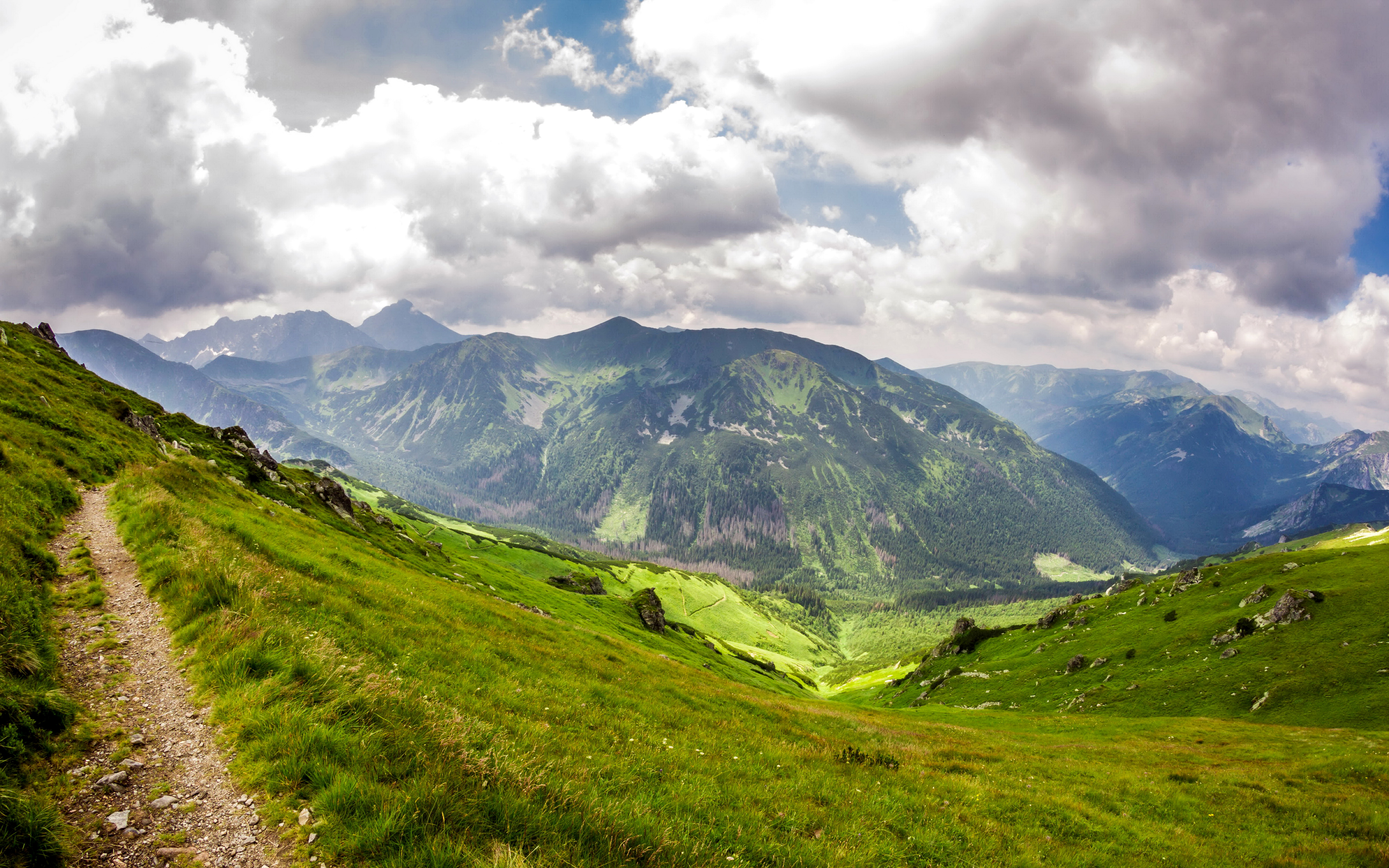Handy-Wallpaper Landschaft, Natur, Pfad, Gebirge, Panorama, Wolke, Himmel, Berge, Erde/natur kostenlos herunterladen.