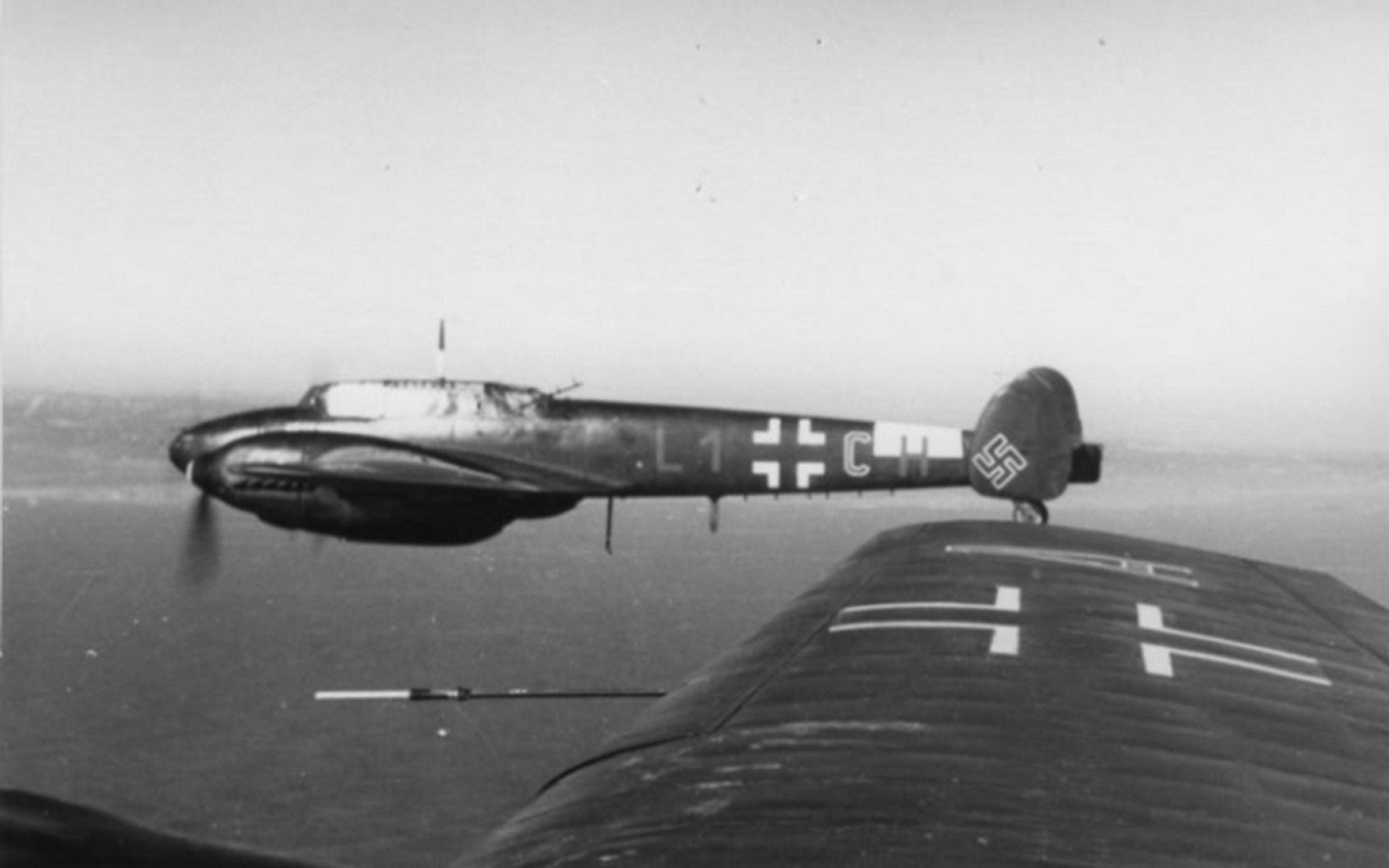 1478037 Fonds d'écran et Messerschmitt Bf 110 images sur le bureau. Téléchargez les économiseurs d'écran  sur PC gratuitement