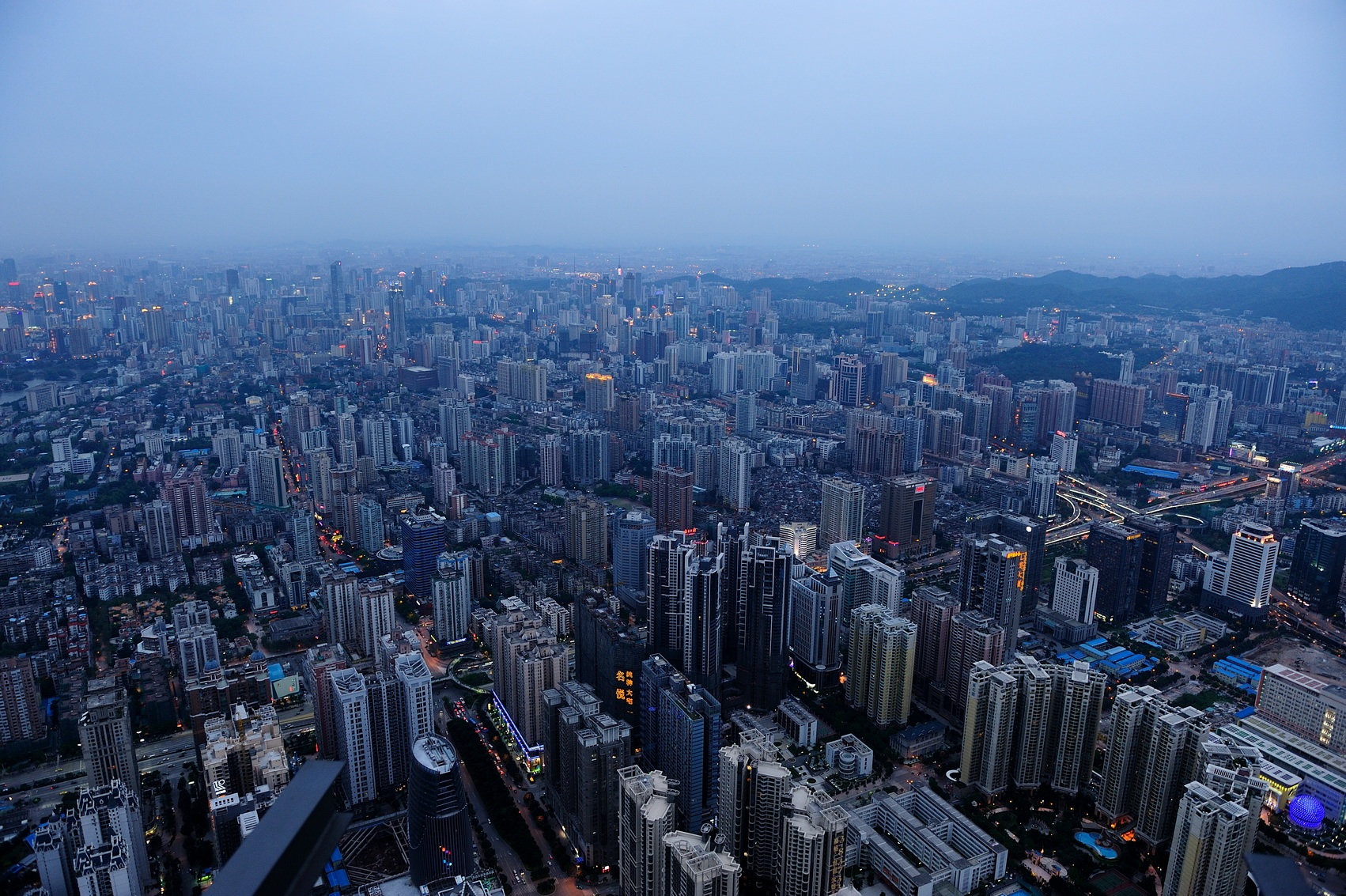 361815 скачать картинку гуанчжоу, сделано человеком, города - обои и заставки бесплатно