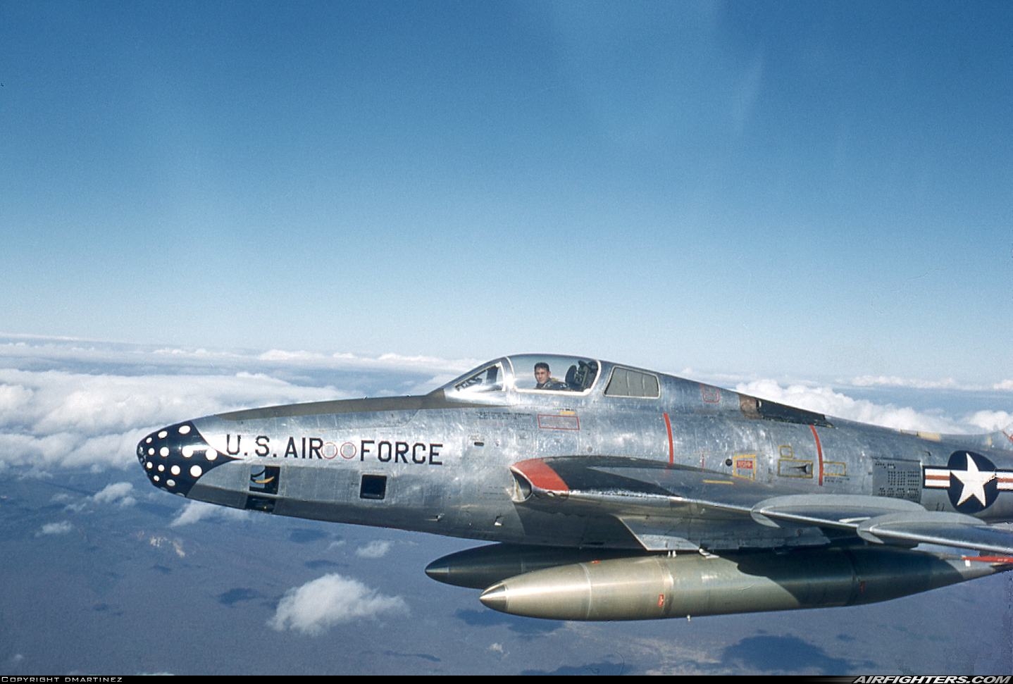 Завантажити шпалери Republic F 84F Thunderstreak на телефон безкоштовно
