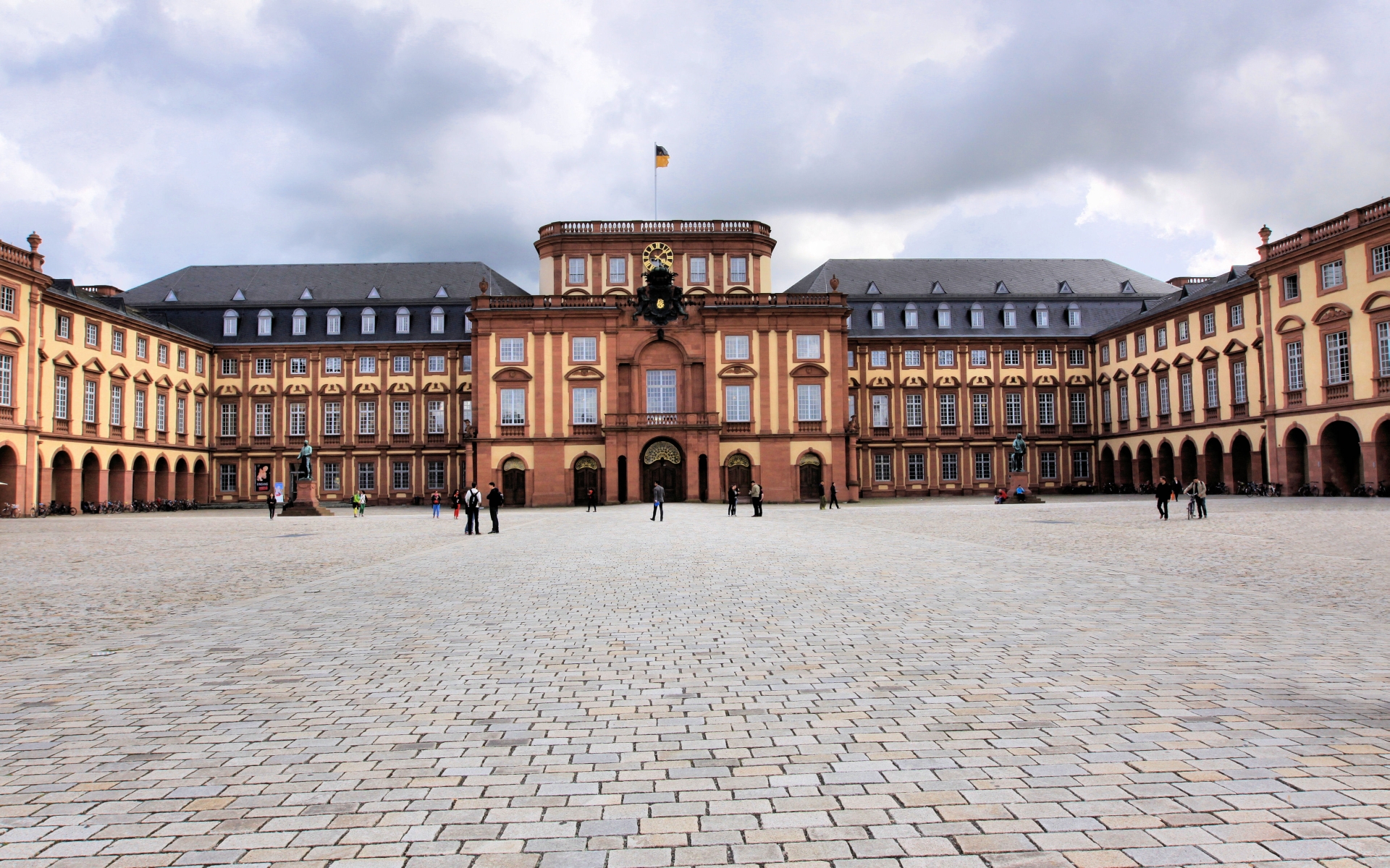 Download mobile wallpaper Mannheim Palace, Palaces, Man Made for free.