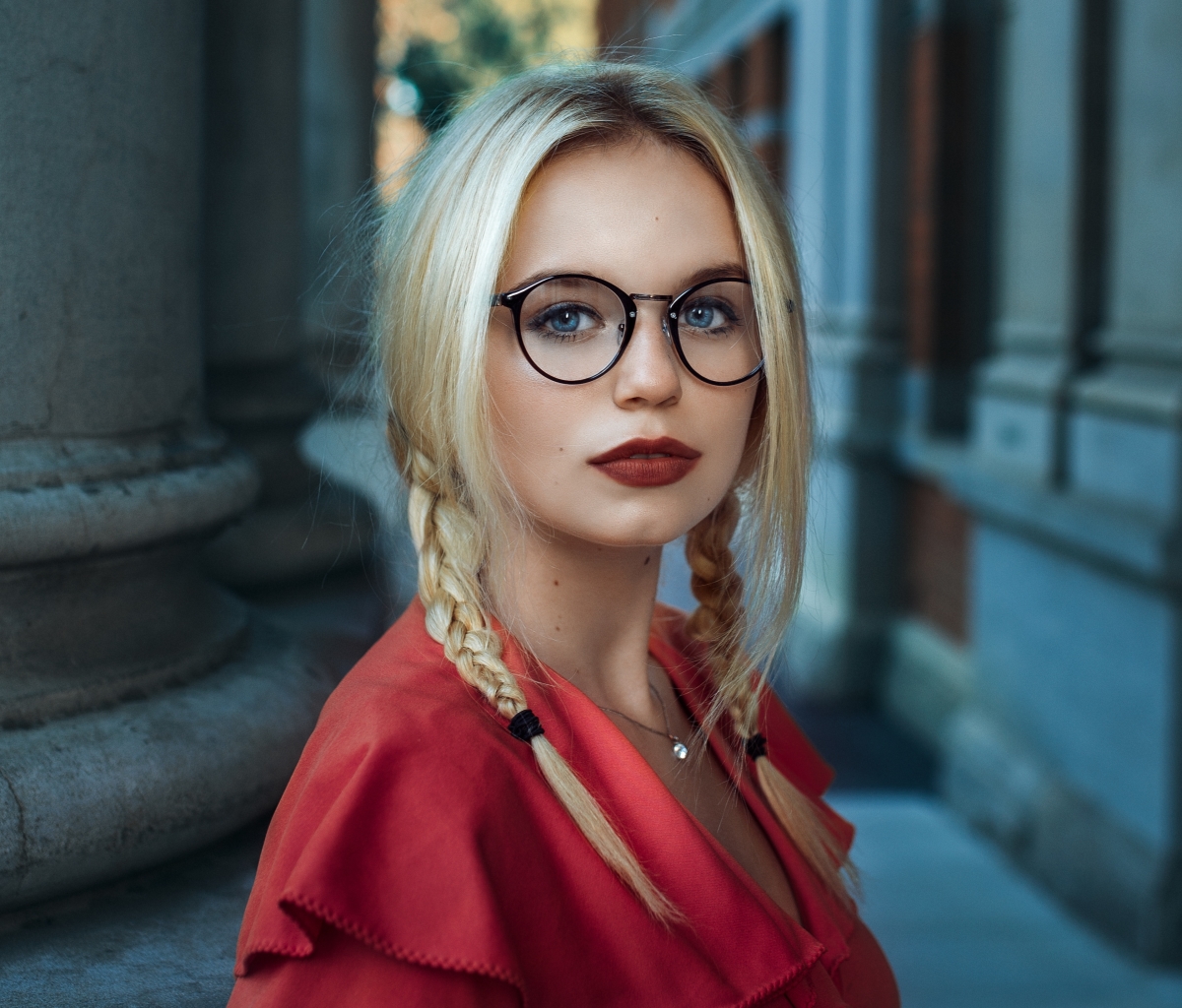 Download mobile wallpaper Blonde, Glasses, Model, Women, Blue Eyes, Braid, Lipstick for free.