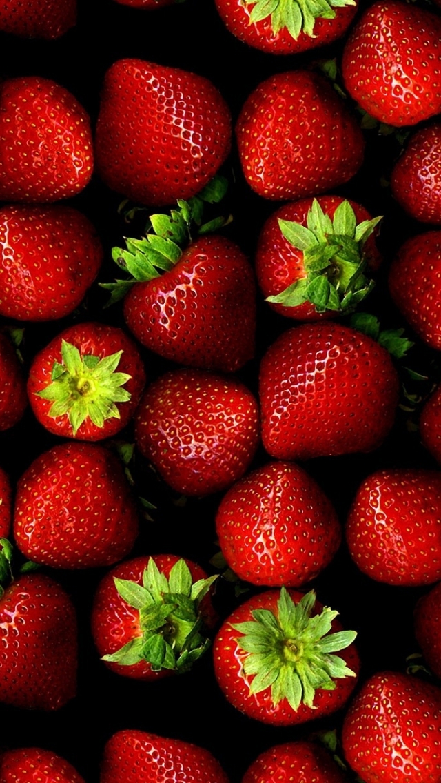 Handy-Wallpaper Erdbeere, Nahrungsmittel, Früchte kostenlos herunterladen.