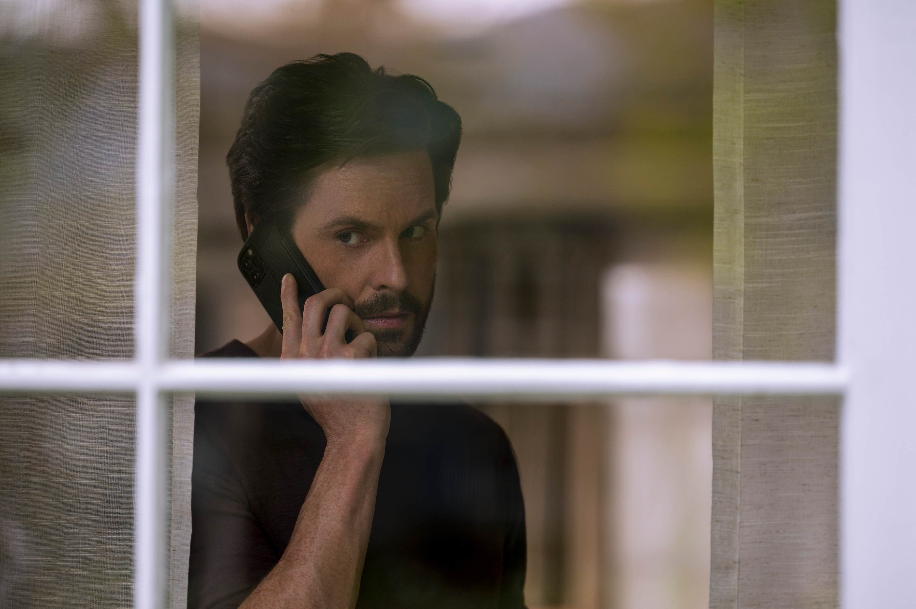 tv show, the woman in the house across the street from the girl in the window, tom riley