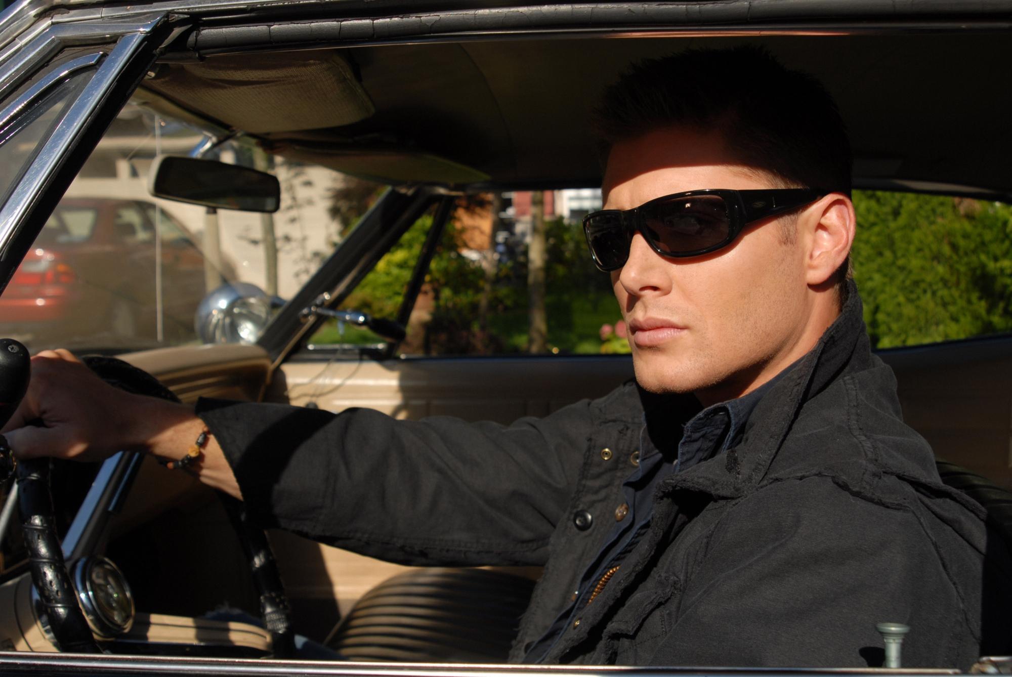 Laden Sie das Jensen Ackles, Fernsehserien, Supernatural: Zur Hölle Mit Dem Bösen, Dean Winchester, Übernatürlich (Fernsehserie)-Bild kostenlos auf Ihren PC-Desktop herunter