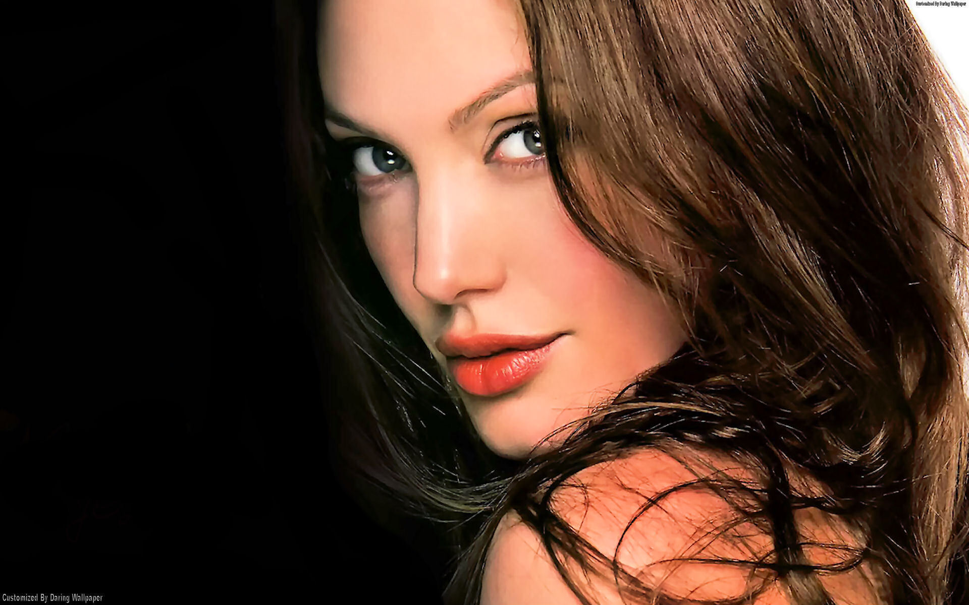 Download mobile wallpaper Angelina Jolie, Face, Brunette, Celebrity, Actress, Lipstick for free.