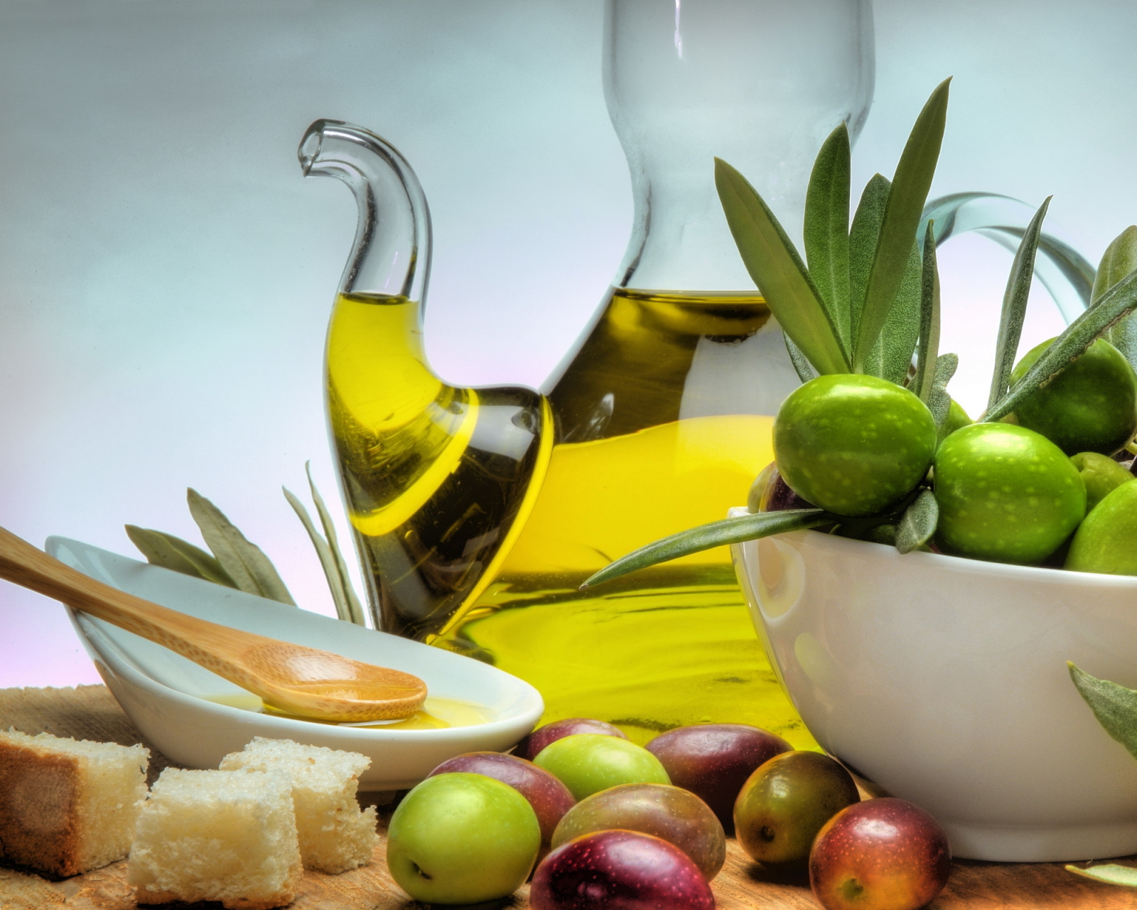 Free download wallpaper Food, Jar, Oil, Olive on your PC desktop