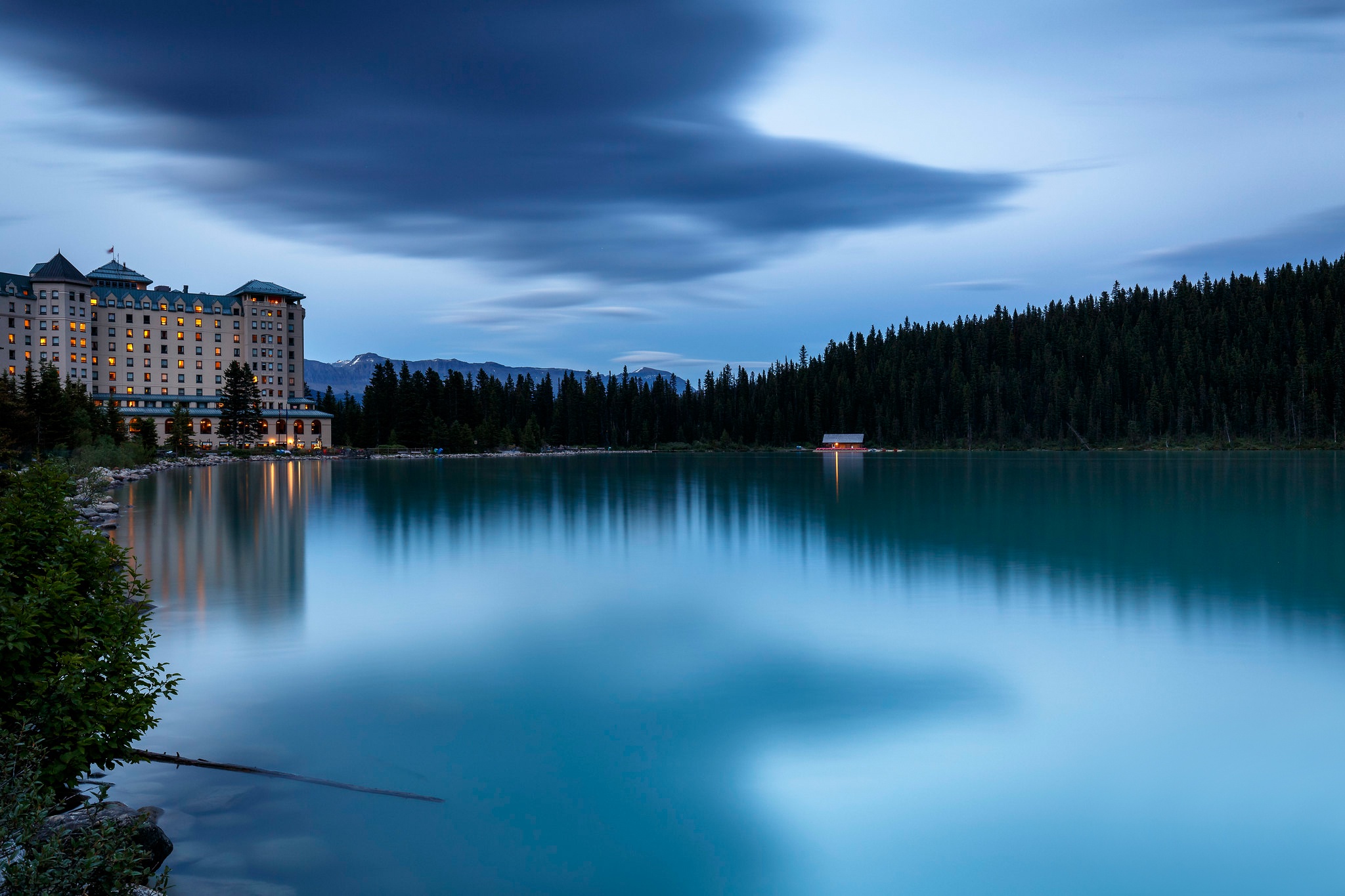 lake, photography, alberta, building, canada, forest, hotel, lake louise, lakes