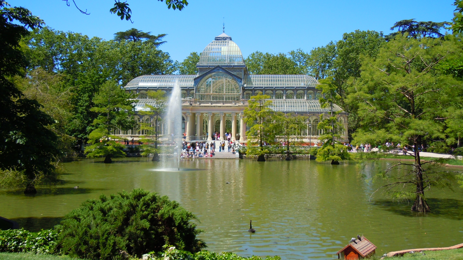 man made, palacio de cristal