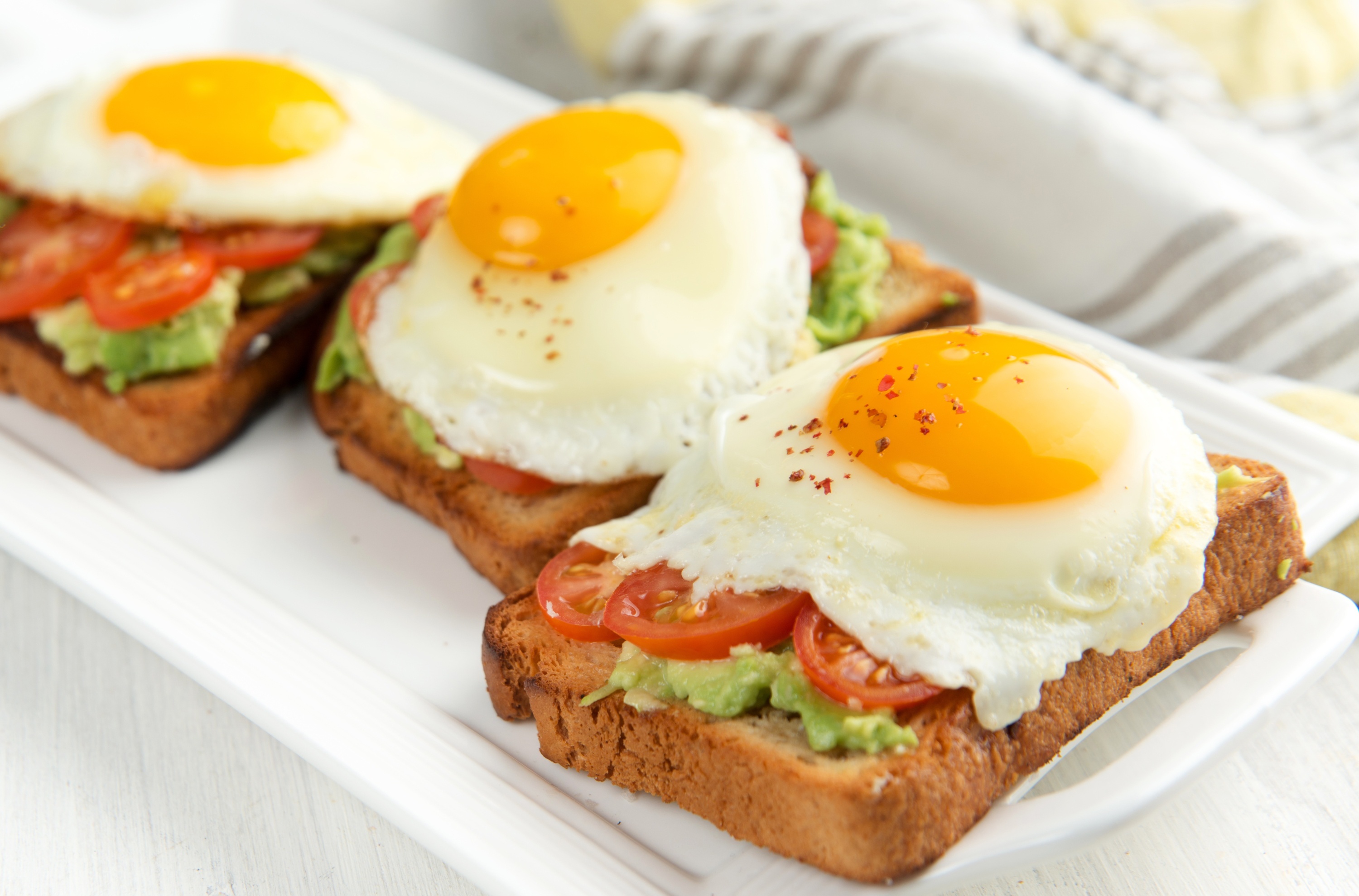 Download mobile wallpaper Food, Egg, Toast, Bread, Tomato for free.