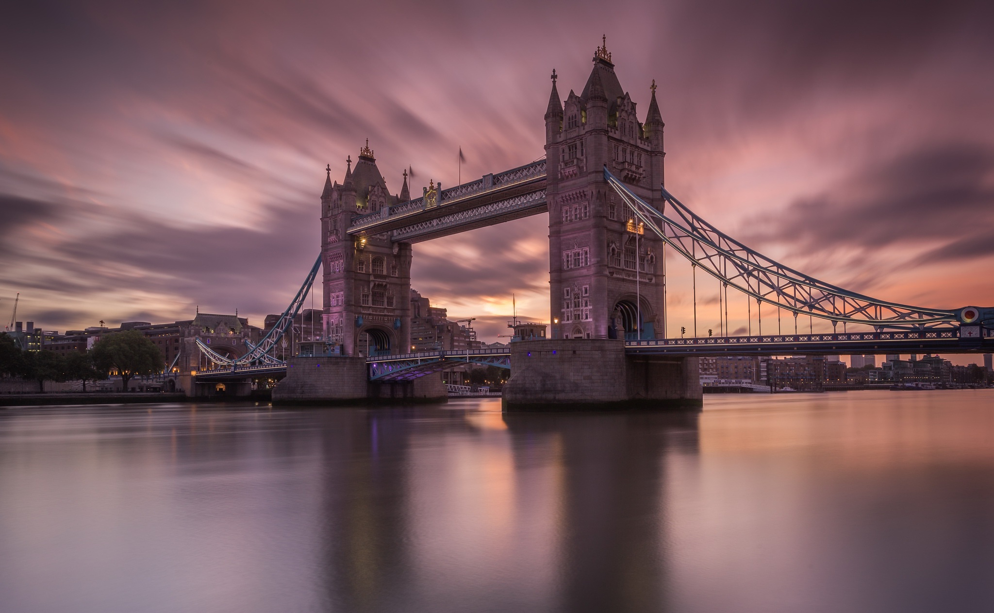 Скачать картинку Мосты, Лондон, Мост, Темза, Тауэрский Мост, Сделано Человеком в телефон бесплатно.