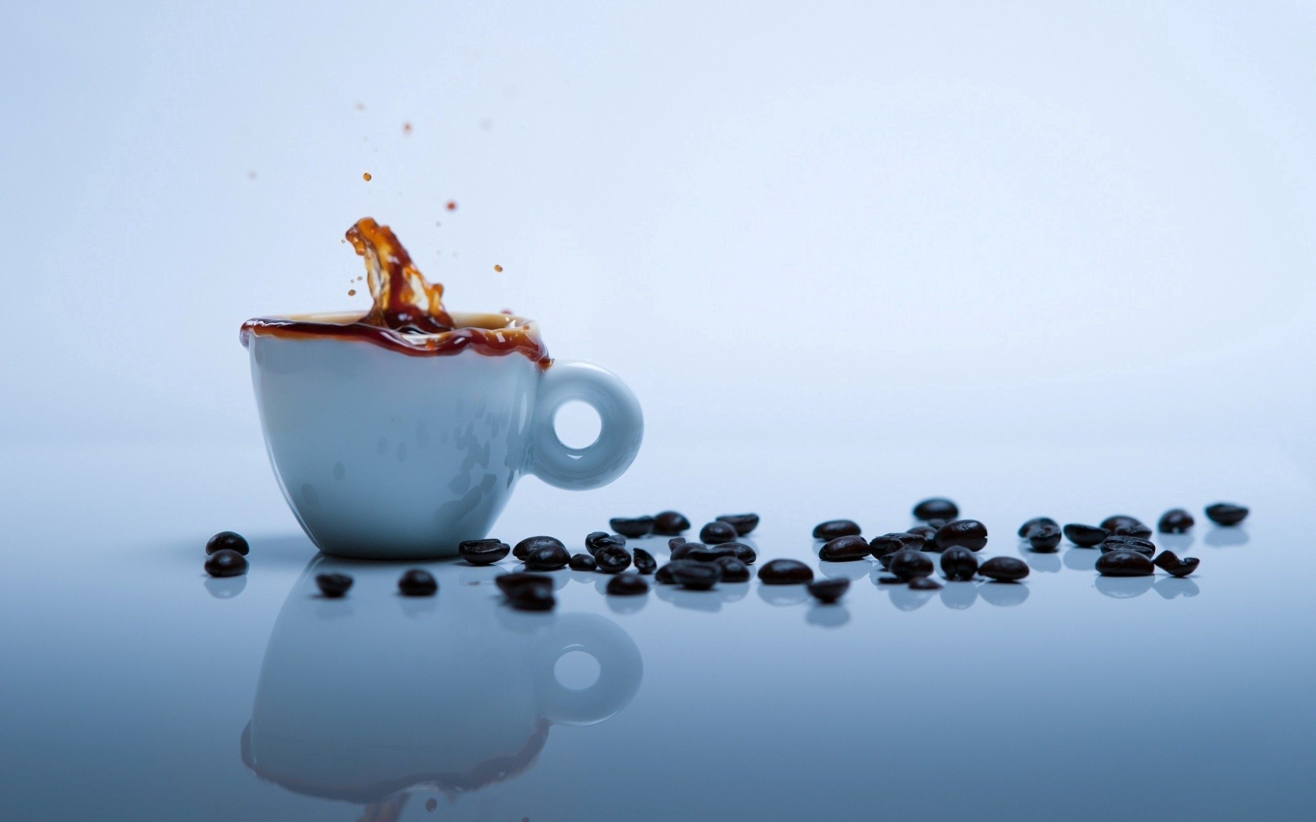 Free download wallpaper Food, Cup, Spray, Coffee Beans, Coffee on your PC desktop
