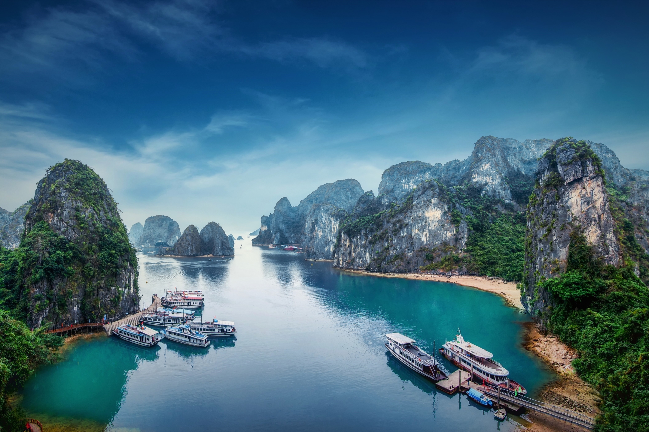 Free download wallpaper Mountain, Boat, Photography, Vietnam, Hạ Long Bay, Ha Long Bay on your PC desktop
