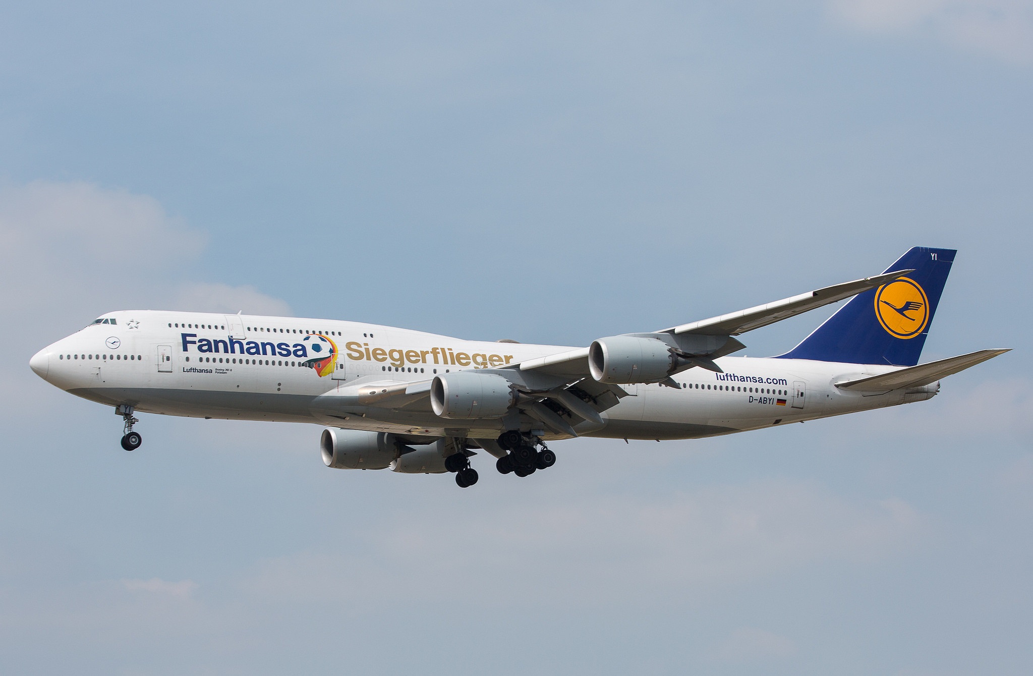 Handy-Wallpaper Flugzeug, Boeing 747, Passagierflugzeug, Fahrzeuge kostenlos herunterladen.