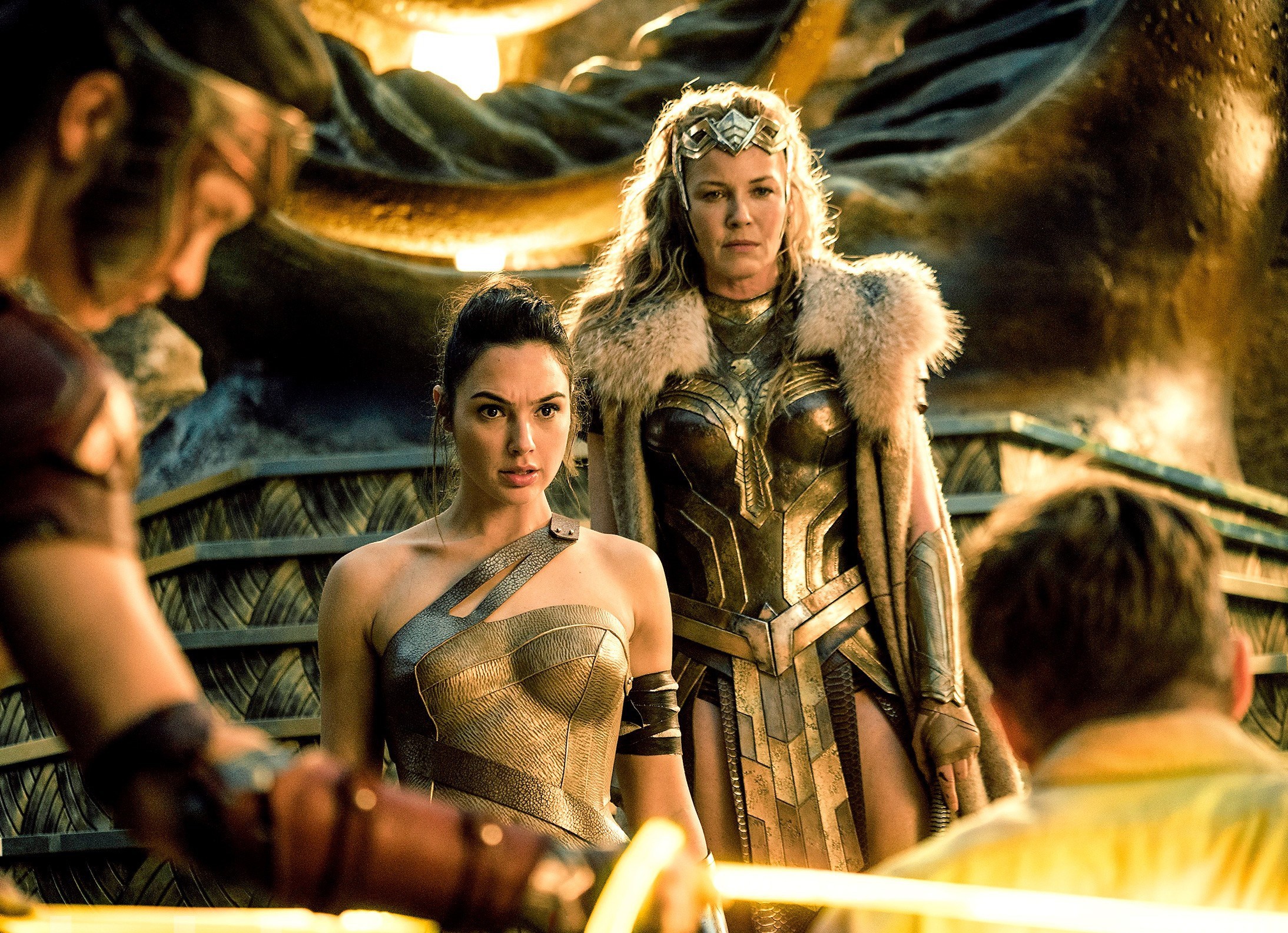 413998 baixar papel de parede filme, mulher maravilha, gal gadot, antíope geral, robin wright - protetores de tela e imagens gratuitamente