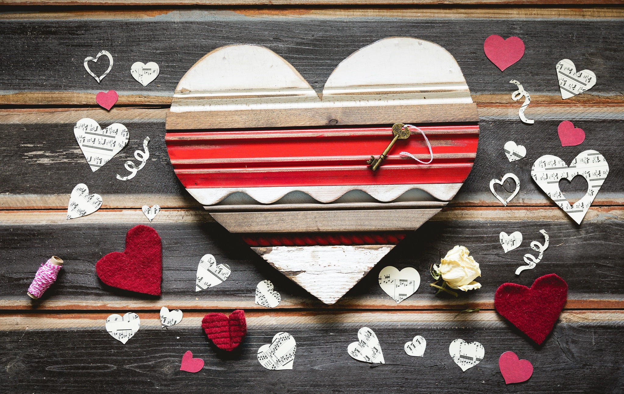 Téléchargez des papiers peints mobile Amour, Saint Valentin, Vacances, En Forme De Coeur gratuitement.