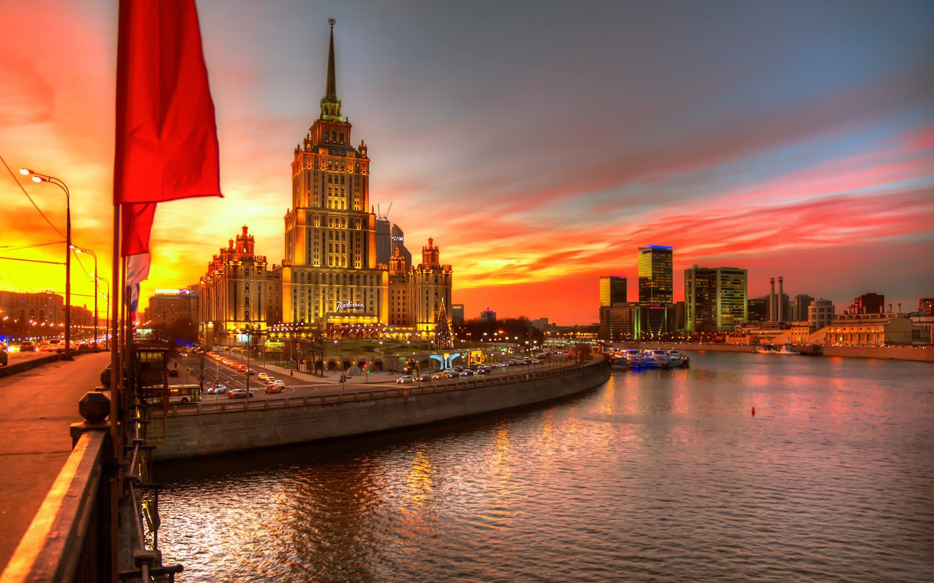 PCデスクトップに都市, 日没, 街, モスクワ, ロシア, マンメイド画像を無料でダウンロード