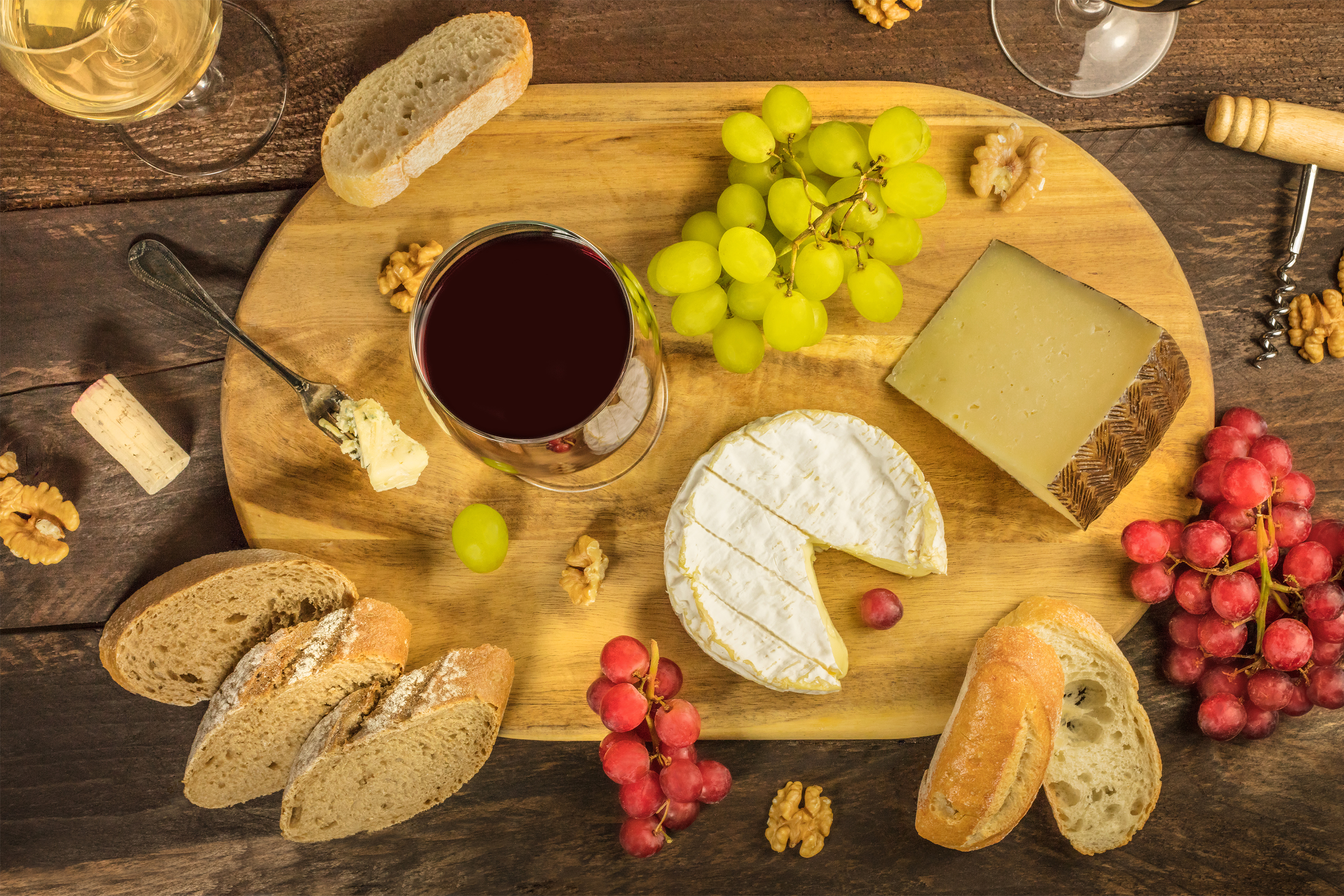無料モバイル壁紙チーズ, 静物, パン, 食べ物, ワイン, ぶどうをダウンロードします。