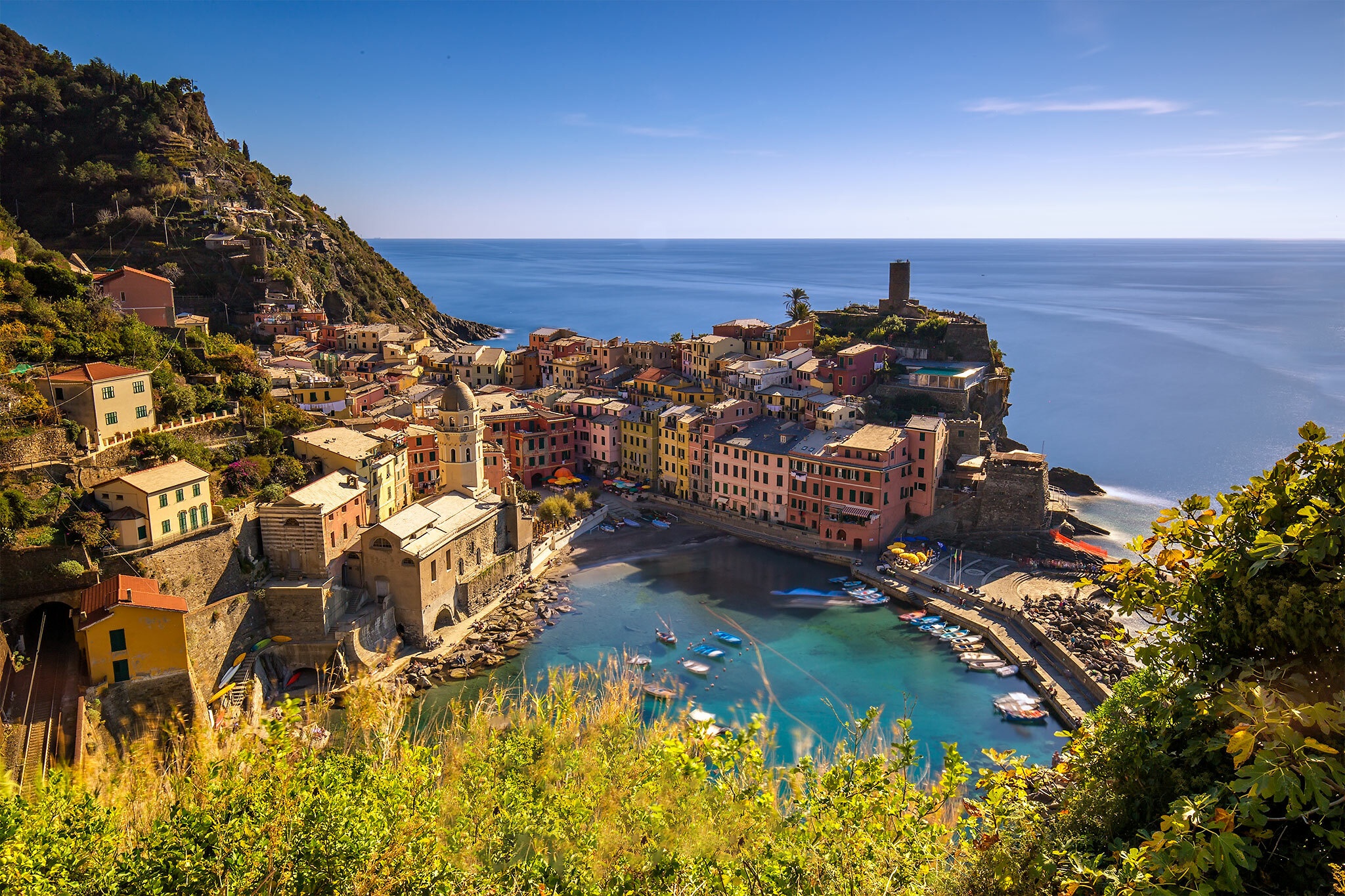 Free download wallpaper Italy, Bay, Vernazza, Man Made, Liguria on your PC desktop