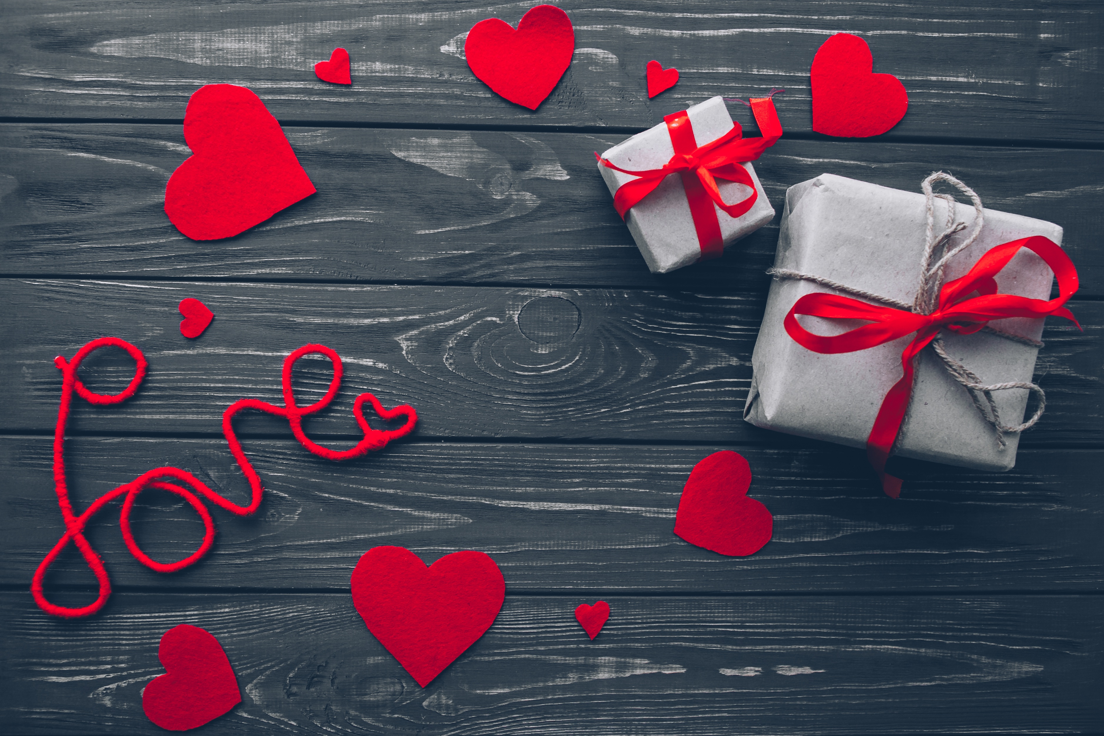 Free download wallpaper Love, Still Life, Gift, Heart, Photography on your PC desktop