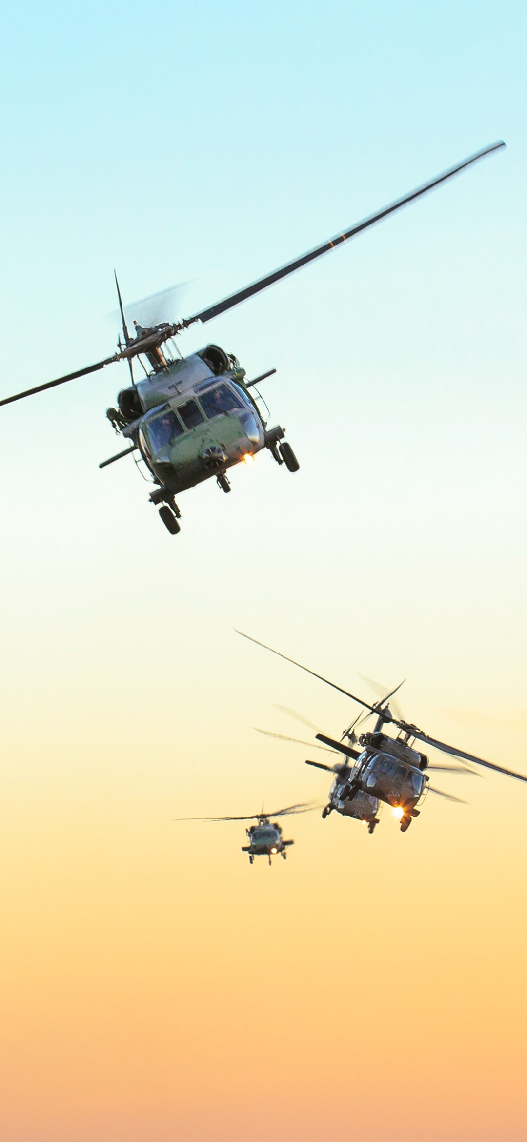 Baixar papel de parede para celular de Helicóptero, Aeronave, Militar, Sikorsky Uh 60 Black Hawk, Aeronaves, Helicóptero De Ataque gratuito.