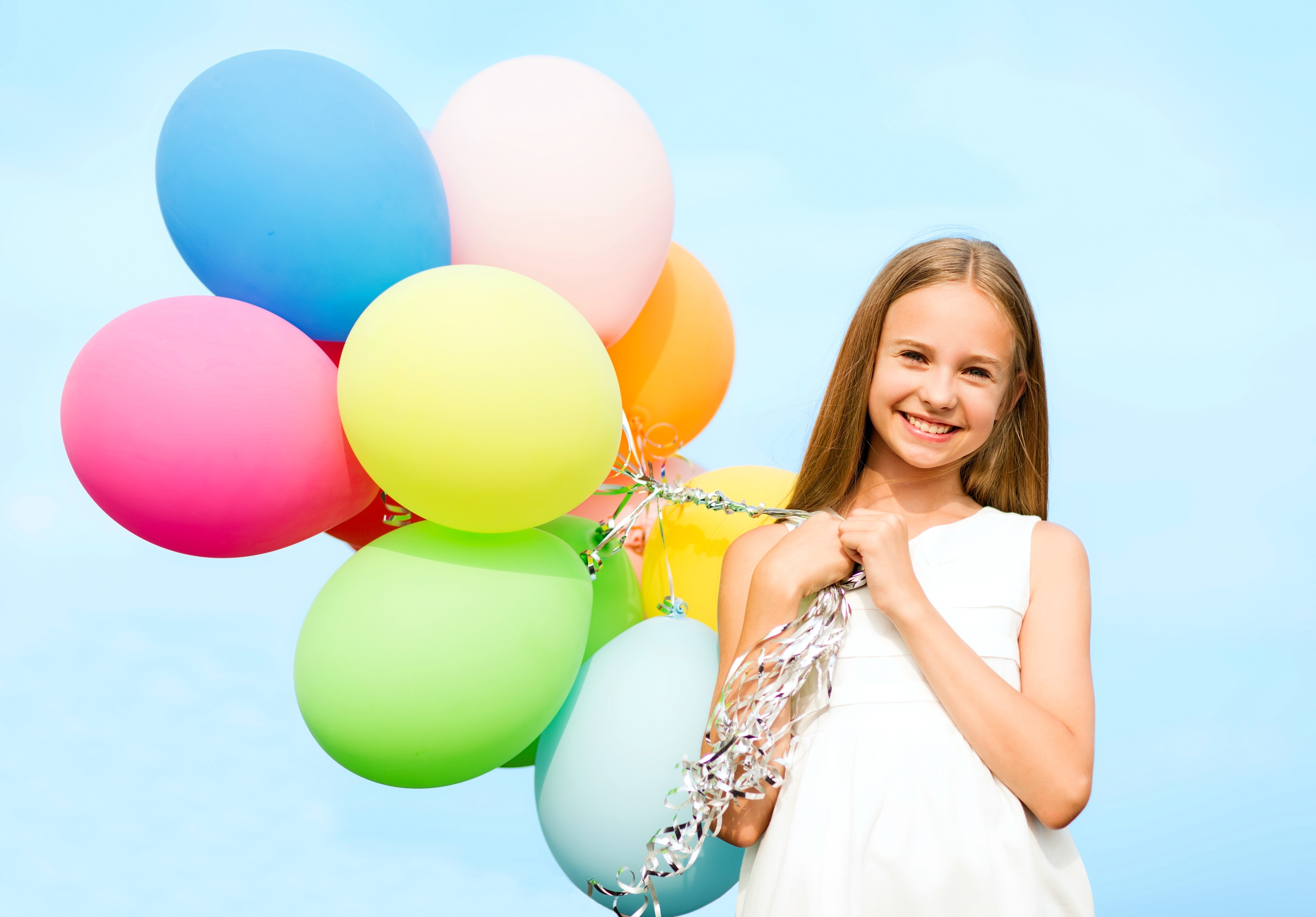 Download mobile wallpaper Balloon, Smile, Colorful, Mood, Blonde, Dress, Women for free.