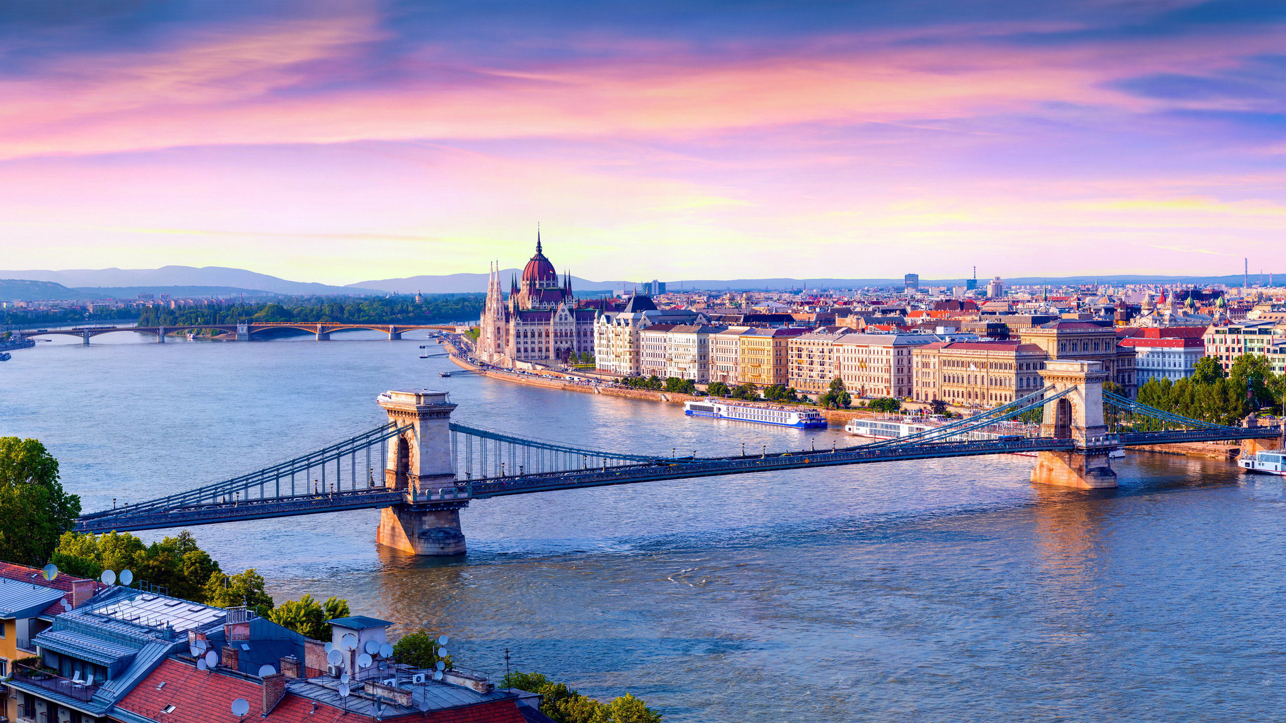 Download mobile wallpaper Cities, Building, Bridge, Hungary, River, Budapest, Man Made for free.