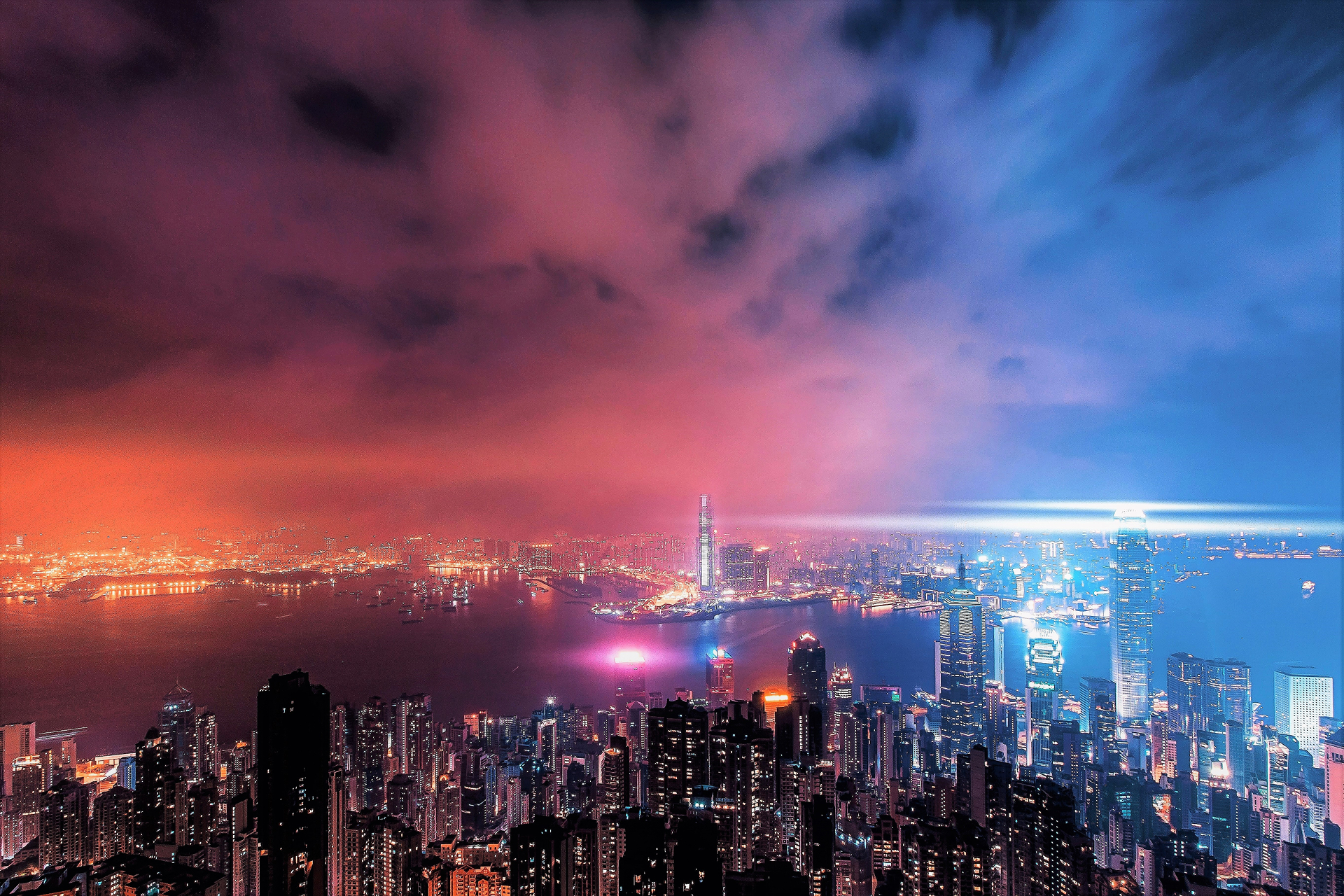 Скачати мобільні шпалери Міста, Ніч, Місто, Будівля, Туман, Міський Пейзаж, Хмара, Гонконг, Створено Людиною безкоштовно.