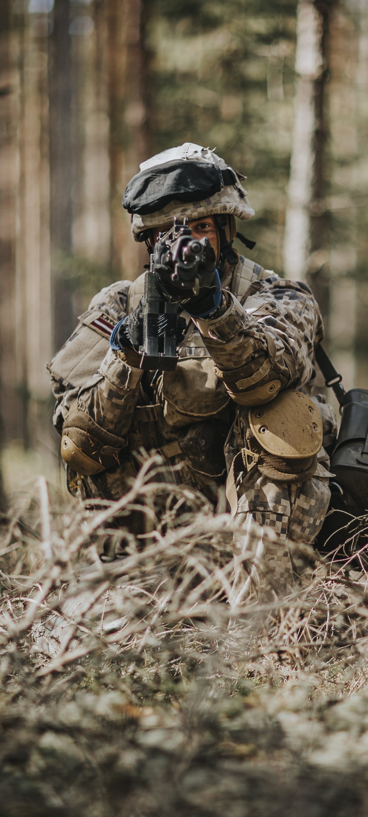 Baixar papel de parede para celular de Arma, Militar, Soldado, Exército gratuito.