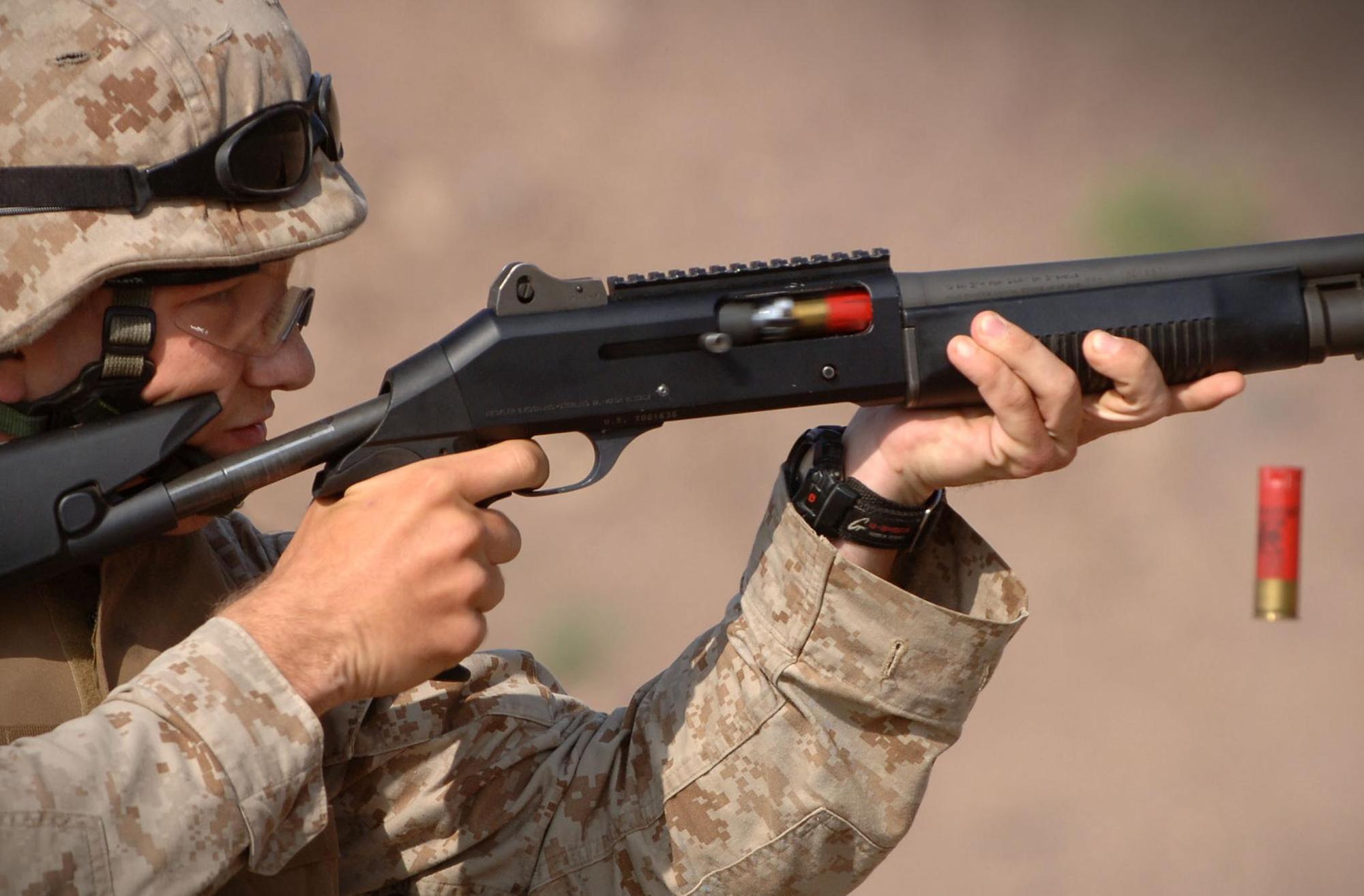 Download mobile wallpaper War, Soldier, Gun, Weapons, U S Army Infantry, Shotgun for free.