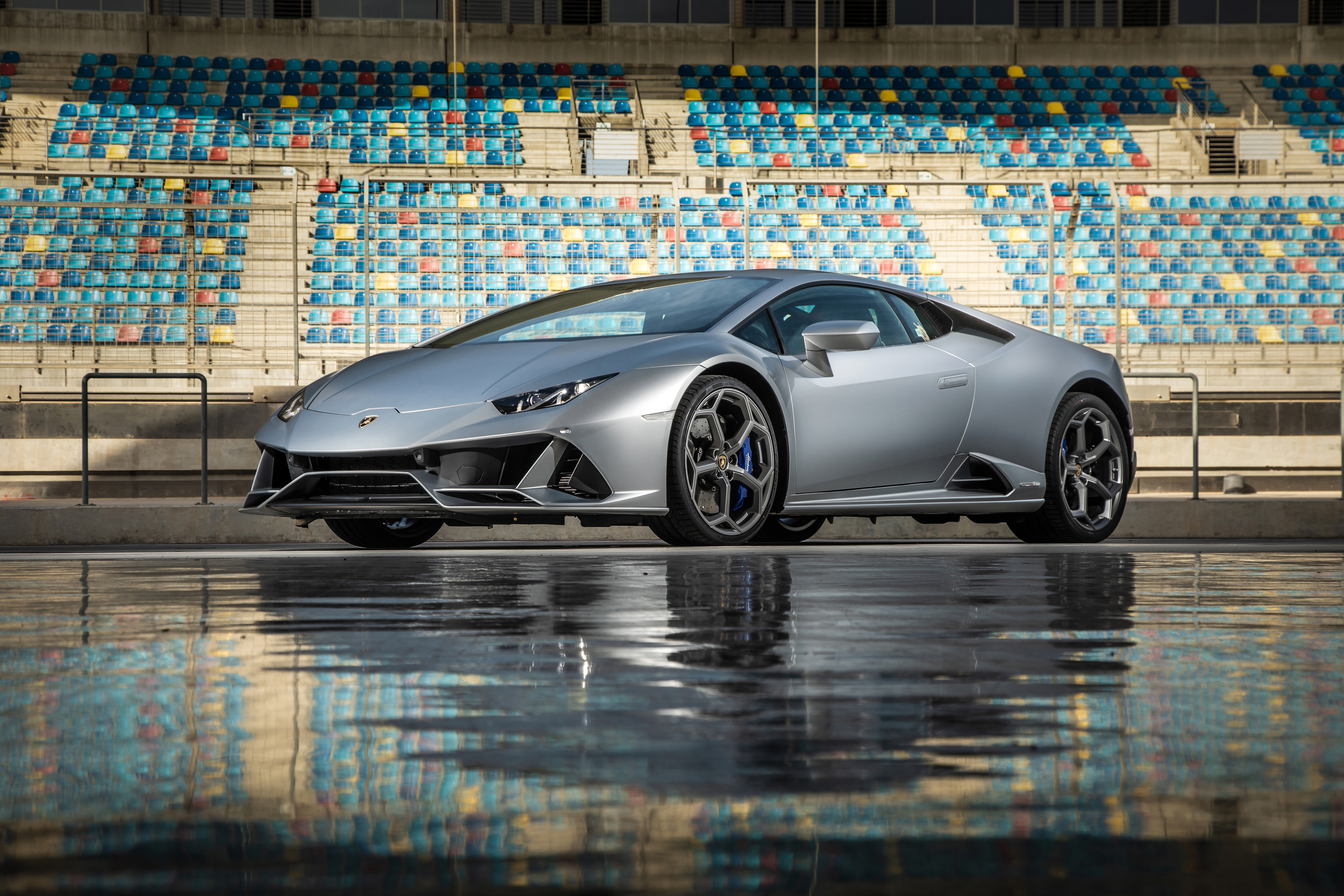 Download mobile wallpaper Lamborghini, Car, Supercar, Vehicles, Silver Car, Lamborghini Huracán Evo for free.