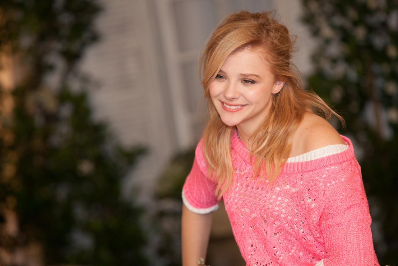 Descarga gratis la imagen Celebridades, Chloe Grace Moretz en el escritorio de tu PC