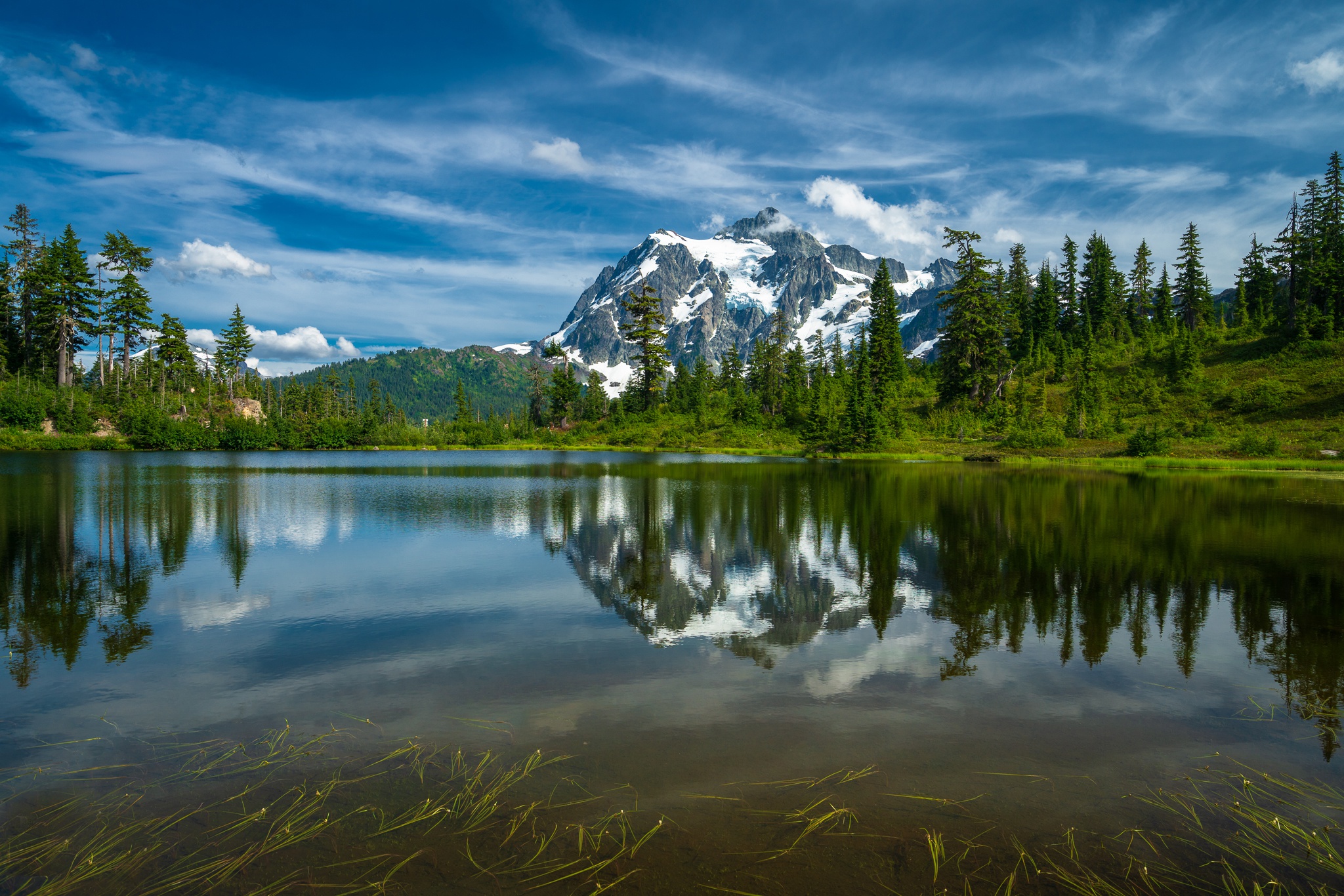 Download mobile wallpaper Nature, Mountain, Lake, Reflection, Earth for free.