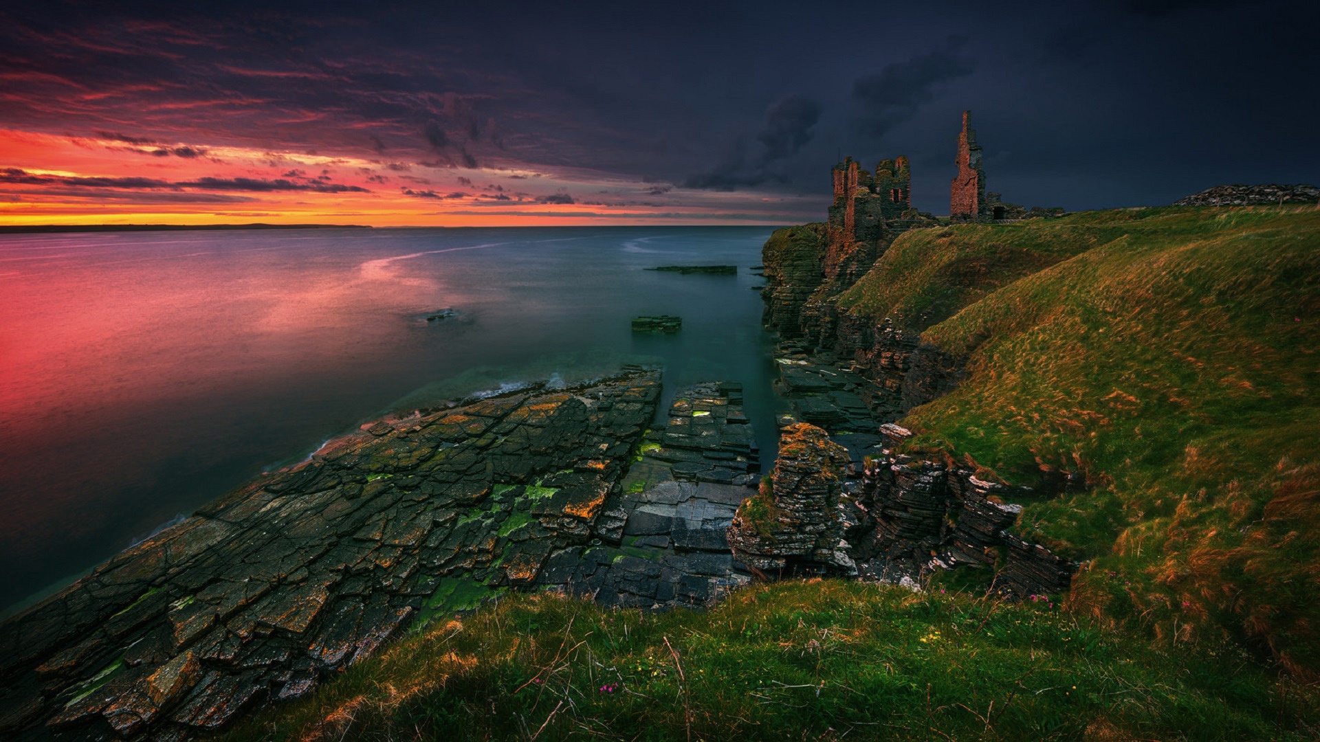Free download wallpaper Sunset, Sky, Sea, Ruin, United Kingdom, Man Made on your PC desktop