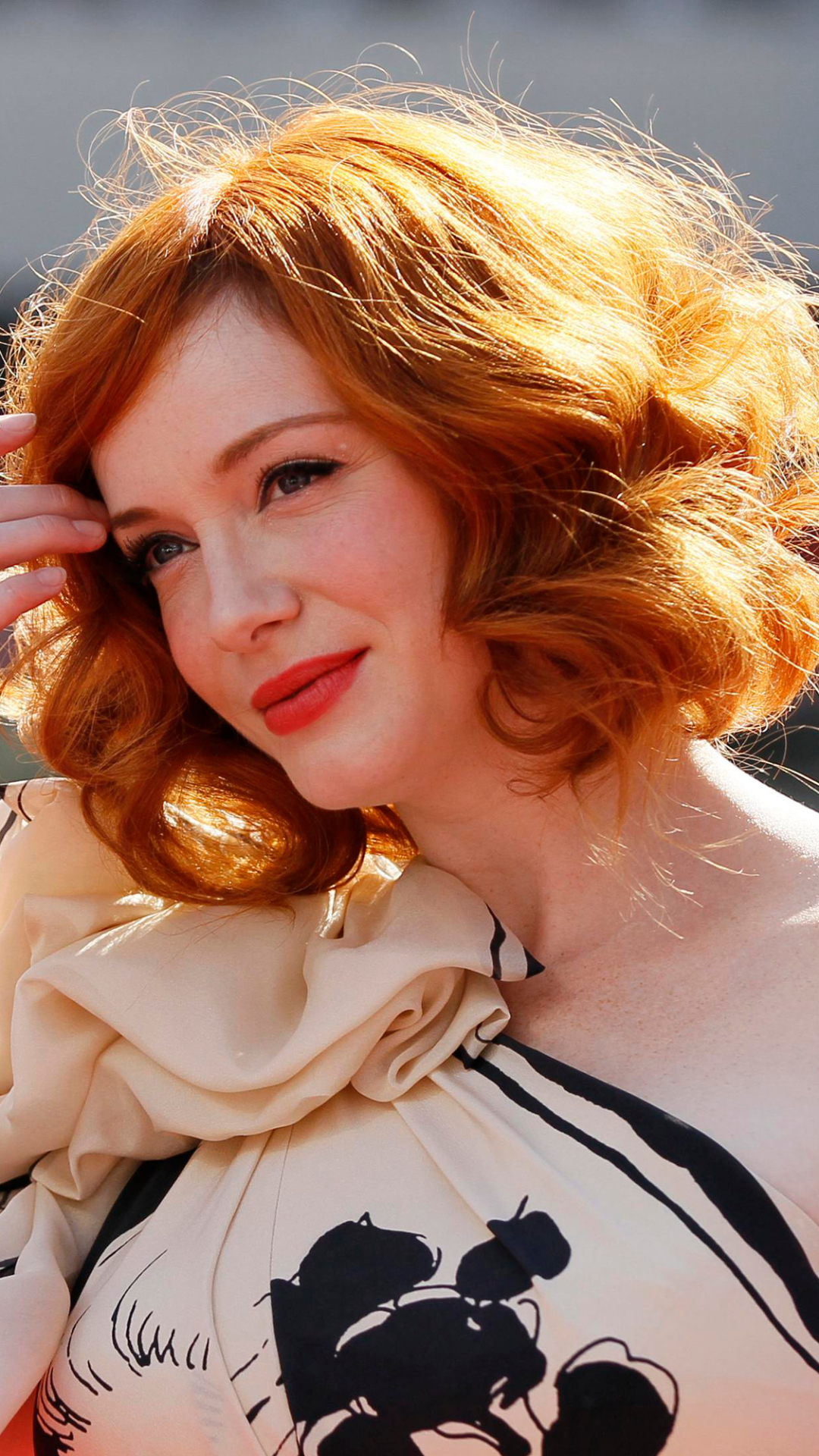 Download mobile wallpaper American, Celebrity, Actress, Christina Hendricks for free.