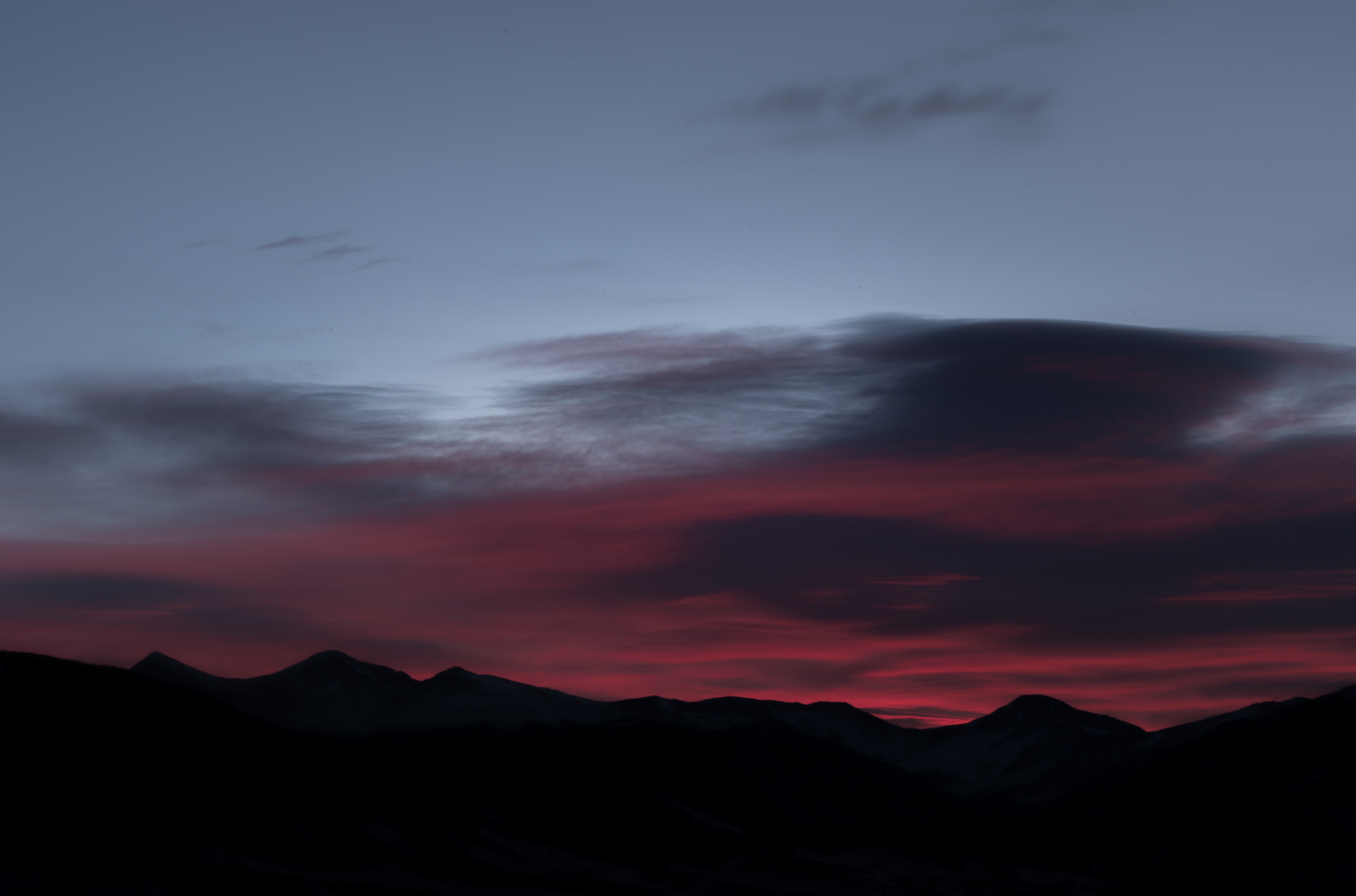 Free download wallpaper Sky, Nature, Evening, Mountains on your PC desktop