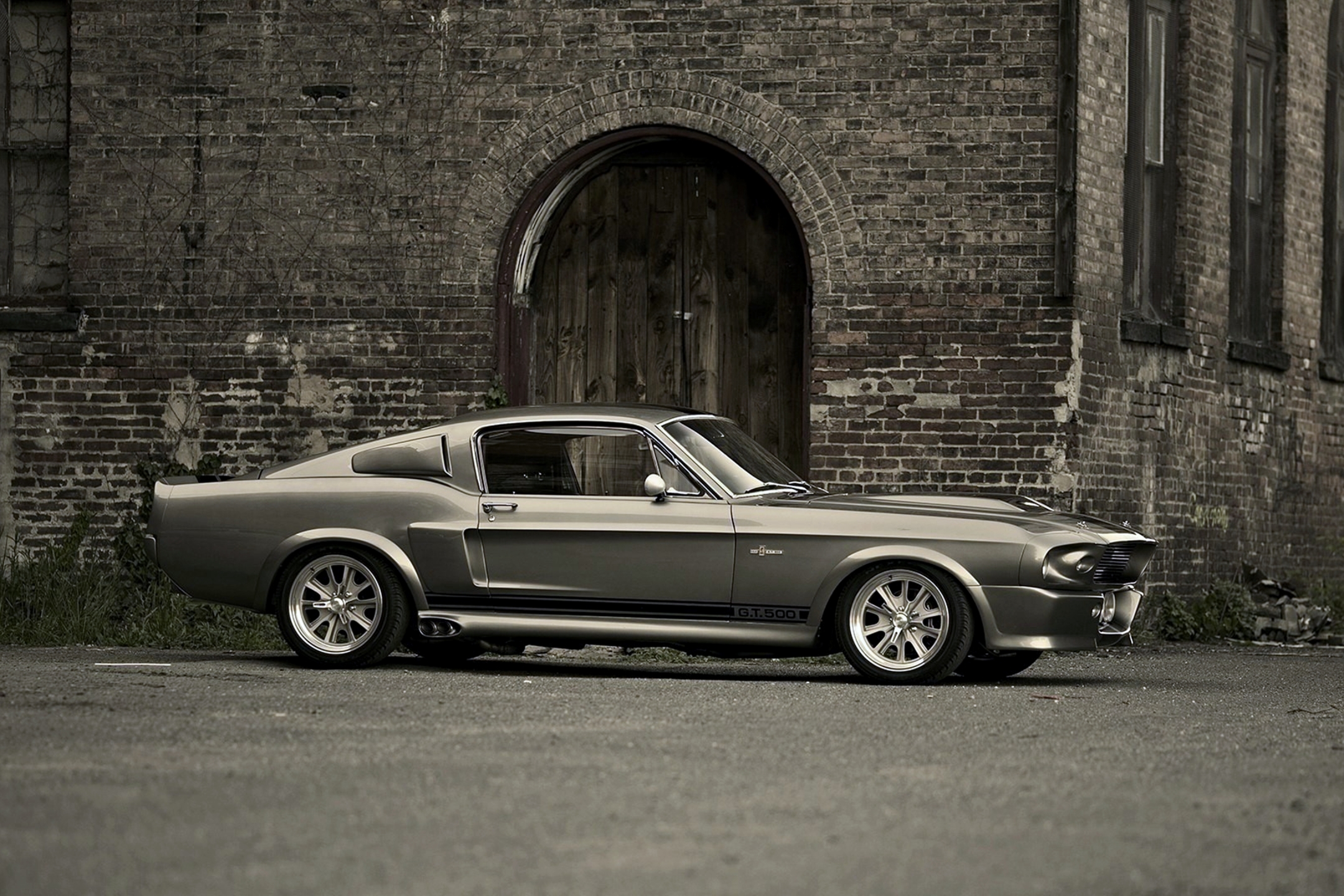 Download mobile wallpaper Ford, Car, Old, Ford Mustang, Ford Mustang Shelby Gt500, Vehicles for free.