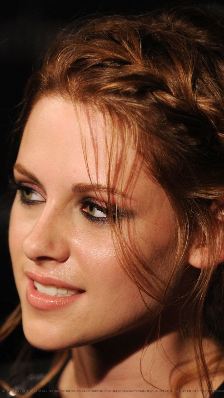 Download mobile wallpaper Kristen Stewart, Celebrity for free.