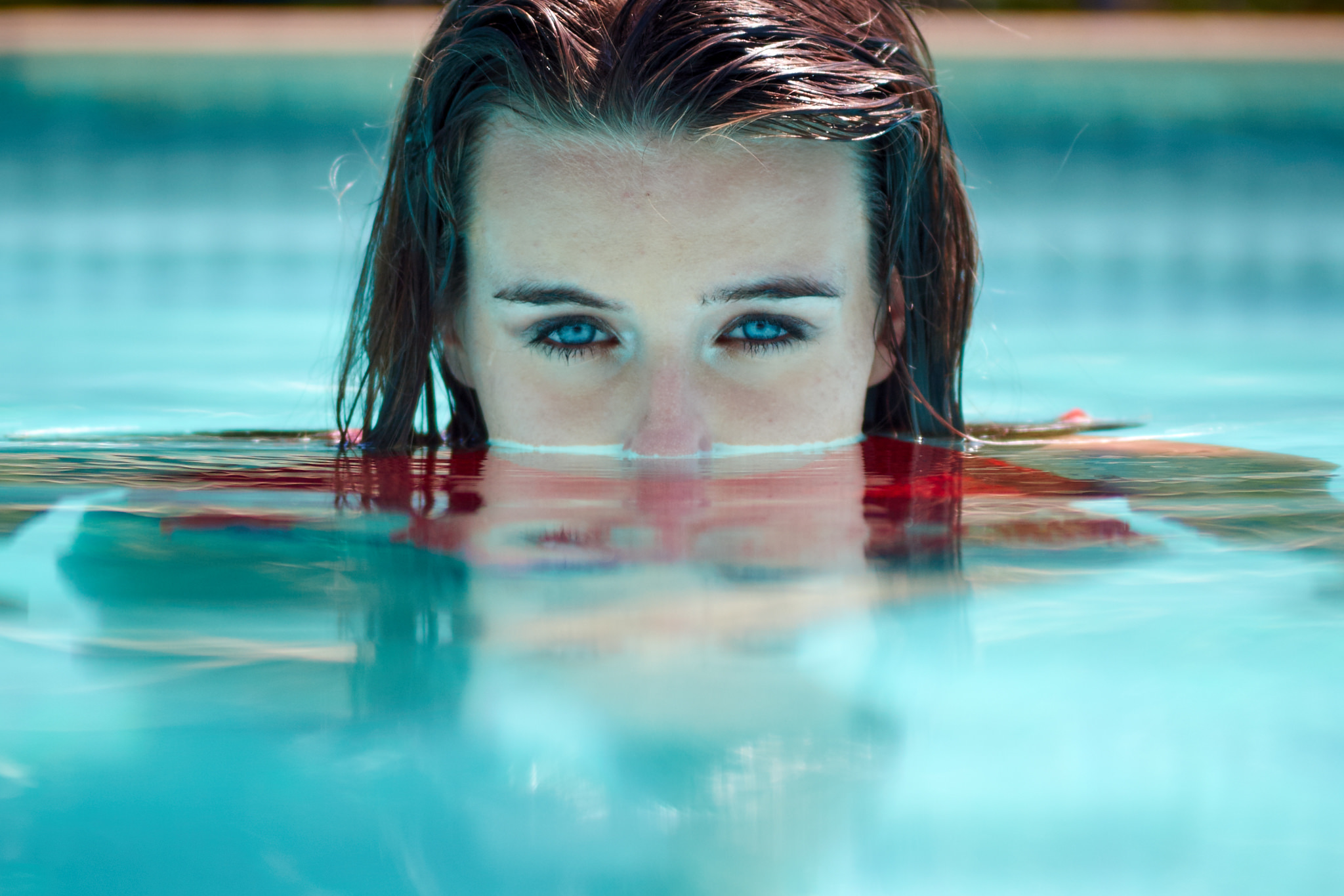 Téléchargez gratuitement l'image Eau, Visage, Yeux Bleus, Oeil, Femmes, Réflection sur le bureau de votre PC