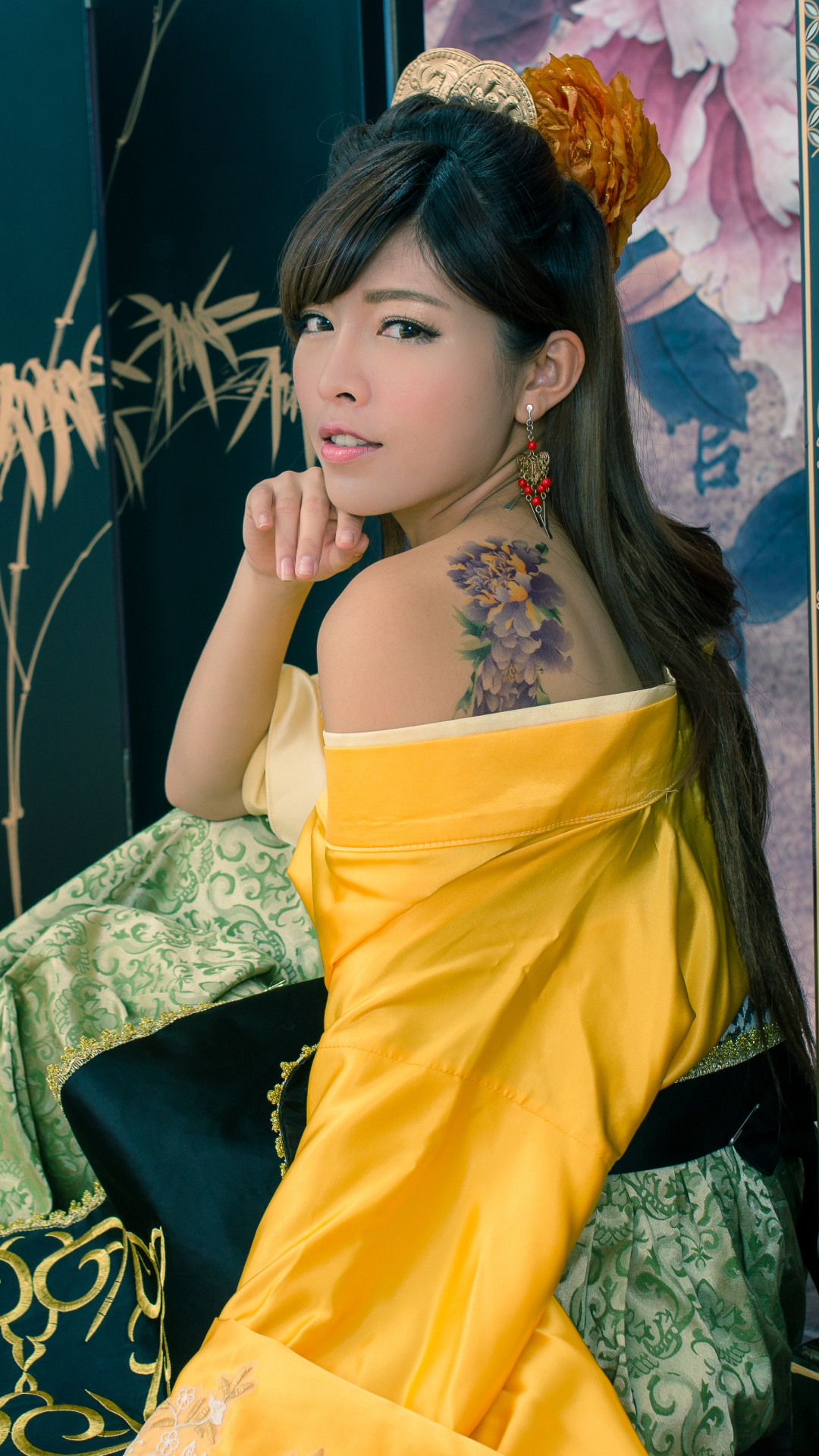 Download mobile wallpaper Flower, Tattoo, Women, Asian, Taiwanese, Traditional Costume, Hair Dress, Liào Kǎndì for free.