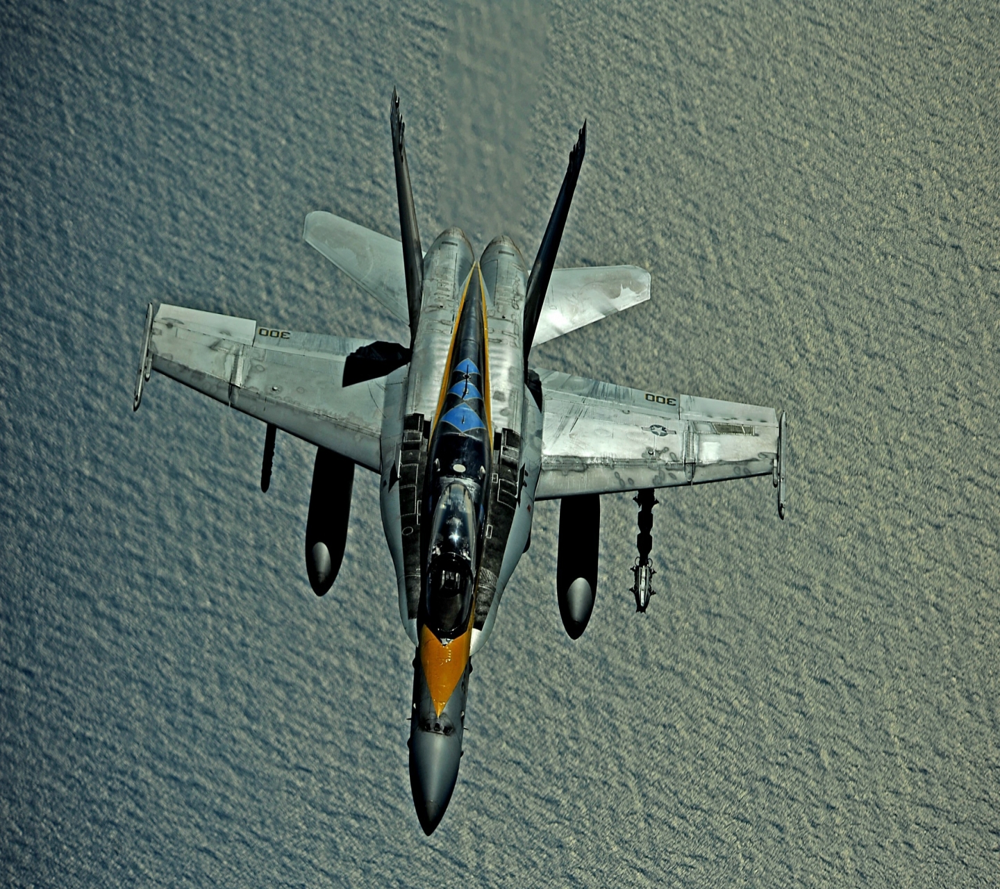 Скачати мобільні шпалери Літак, Військовий, Mcdonnell Douglas F/a 18 Hornet, Реактивні Винищувачі безкоштовно.