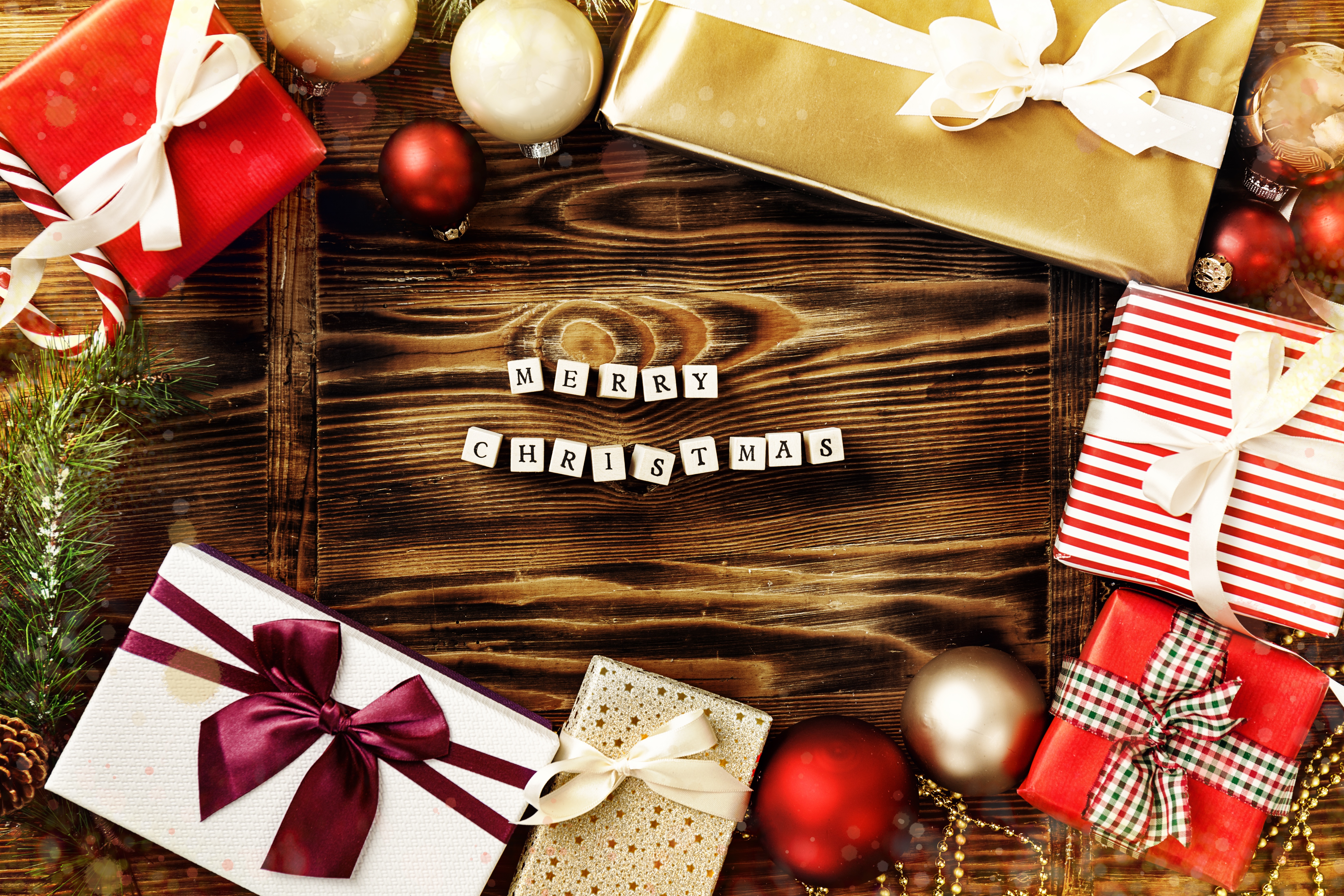 Download mobile wallpaper Christmas, Holiday, Gift, Merry Christmas for free.