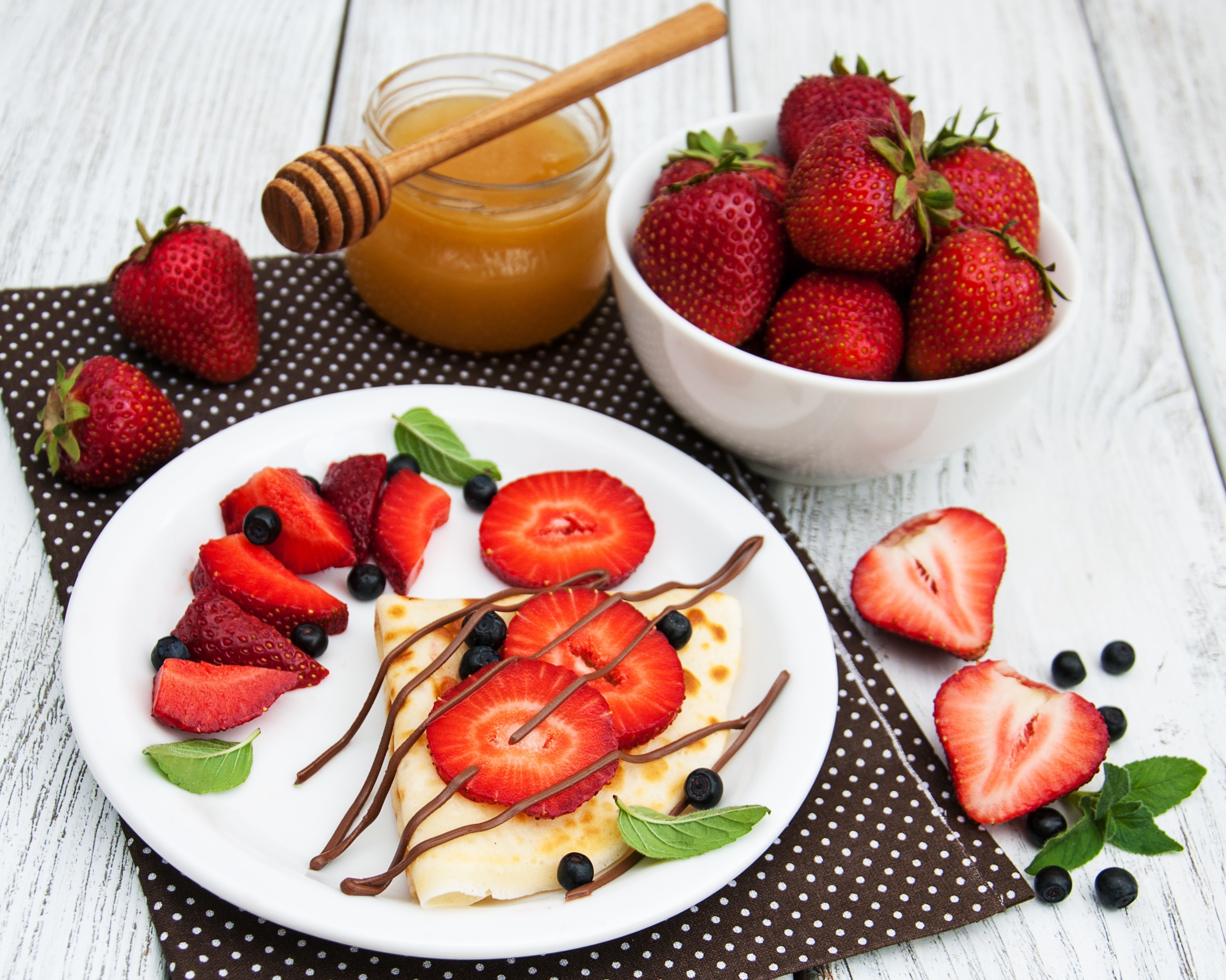 Download mobile wallpaper Food, Strawberry, Blueberry, Still Life, Berry, Fruit, Honey, Breakfast, Crêpe for free.