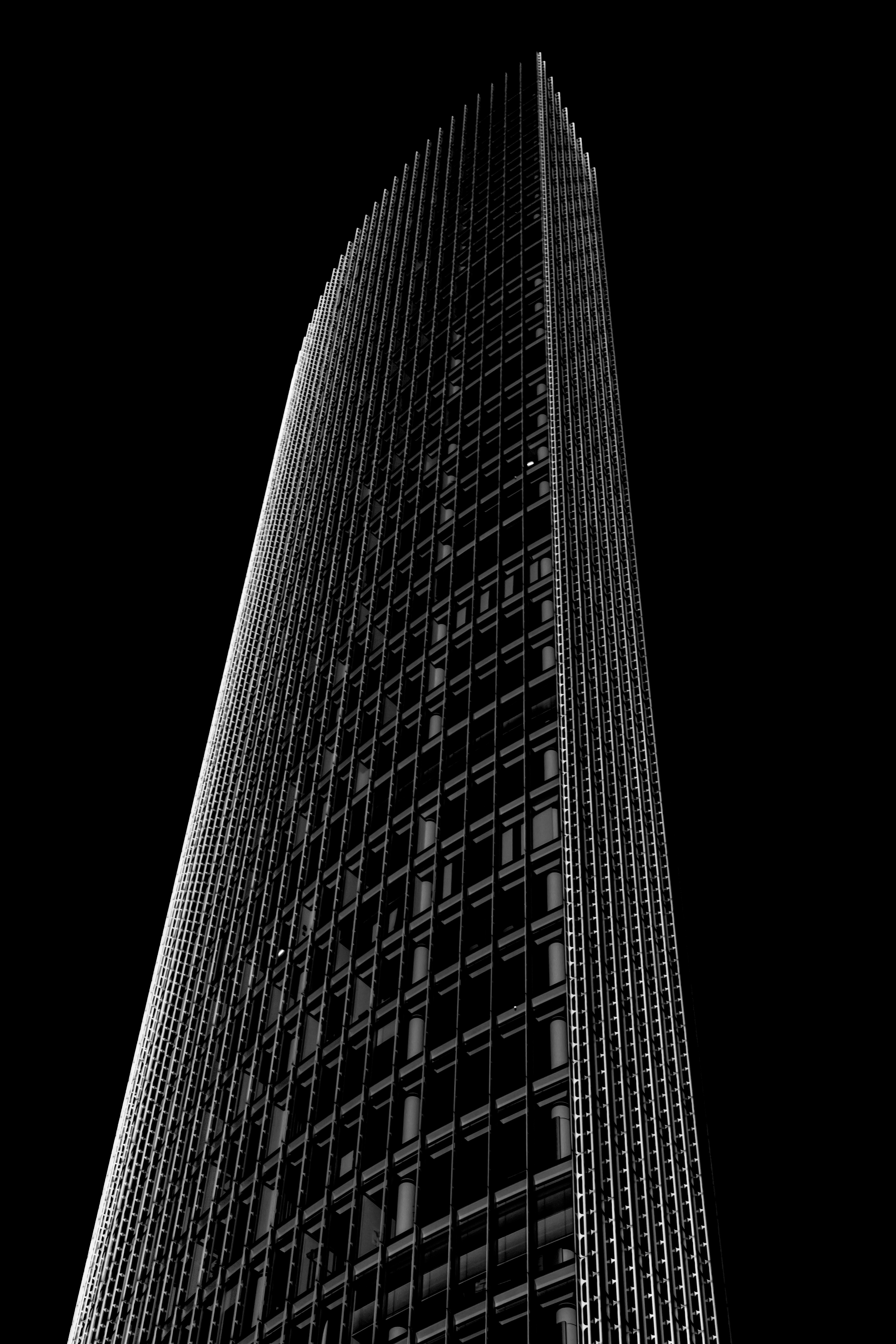 skyscraper, black and white, minimalism, architecture, building, facade HD wallpaper