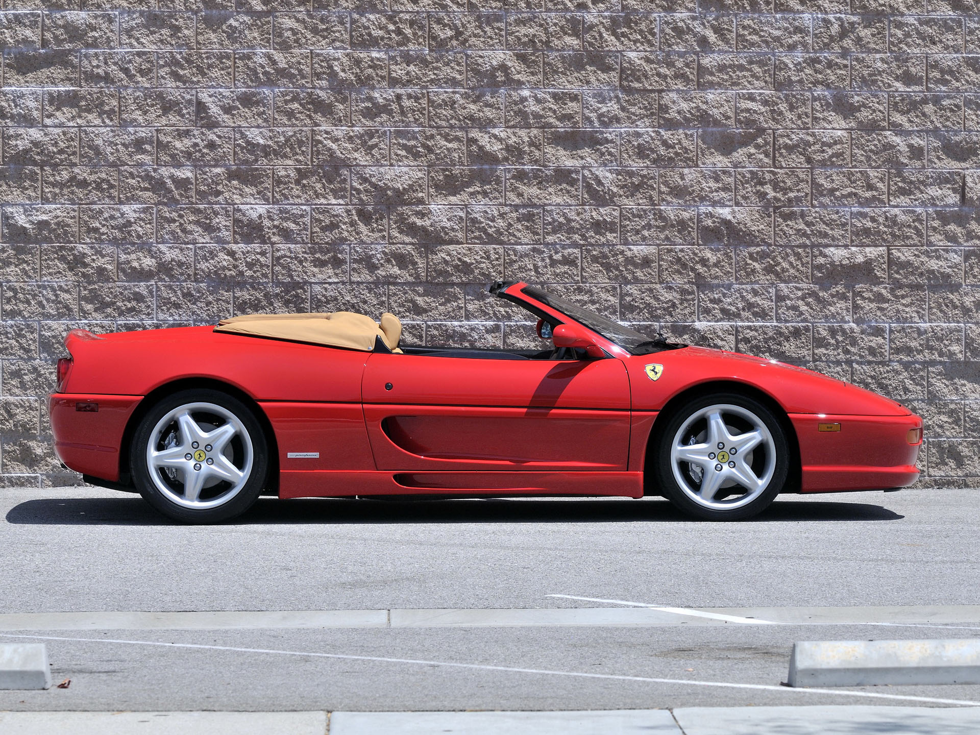 Handy-Wallpaper Ferrari F355 Spinne, Ferrari, Fahrzeuge kostenlos herunterladen.