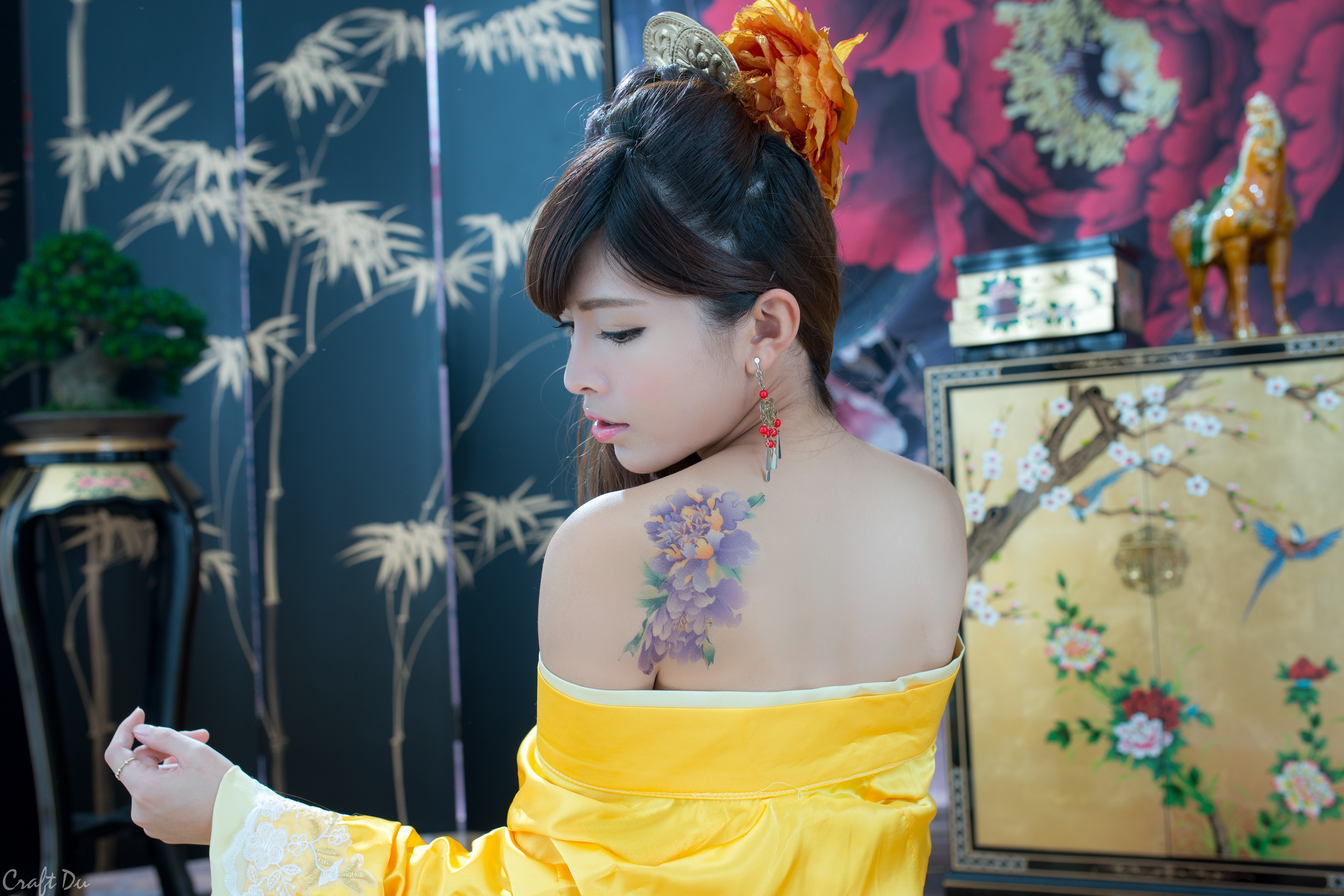 682042 descargar imagen mujeres, liào kǎndì, asiática, aretes, peluquería, taiwanés, tatuaje, disfraz tradicional: fondos de pantalla y protectores de pantalla gratis