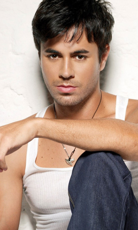 Download mobile wallpaper Music, Enrique Iglesias for free.