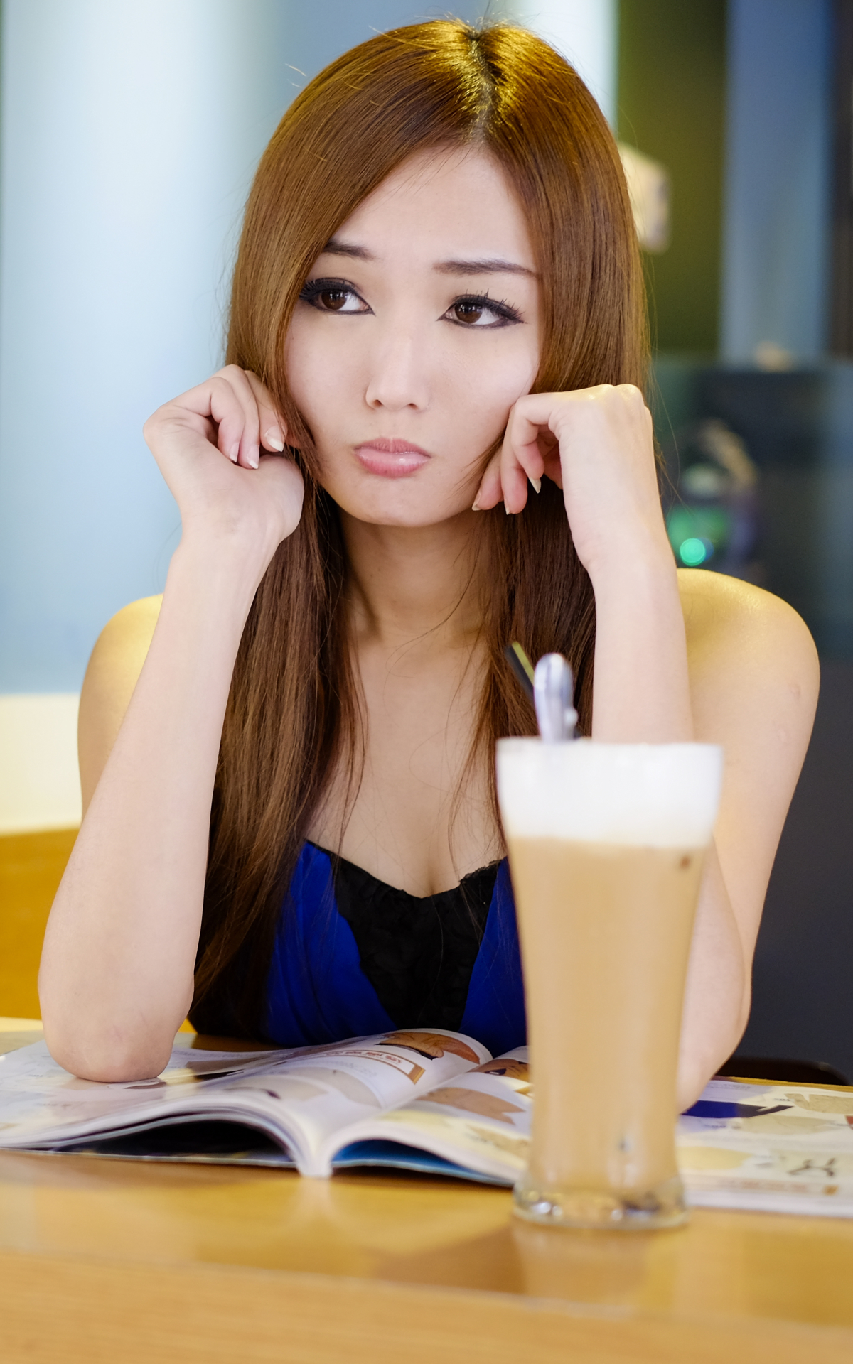 Download mobile wallpaper Women, Asian for free.