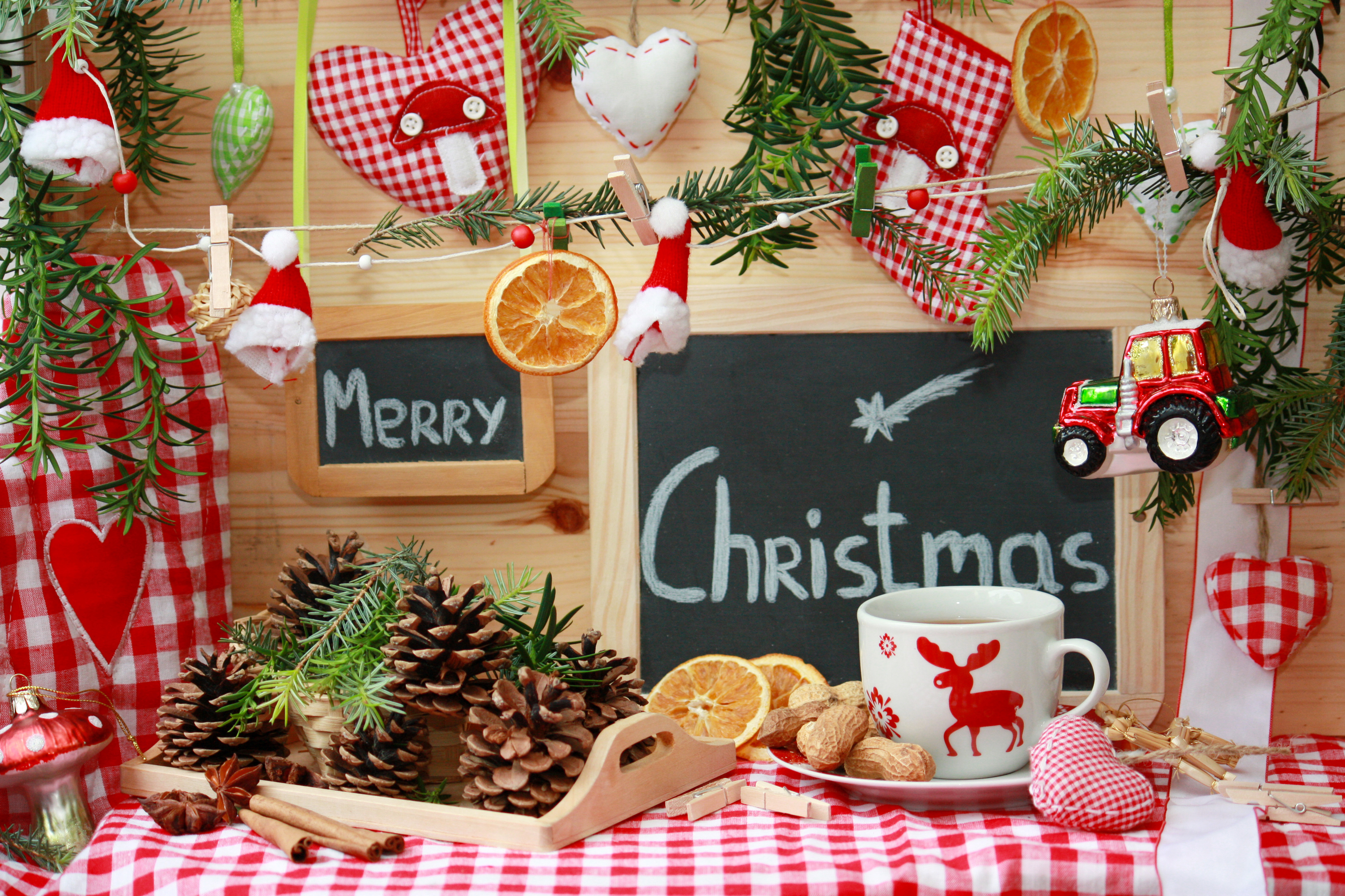 holiday, christmas, blackboard, christmas ornaments, merry christmas, pine cone