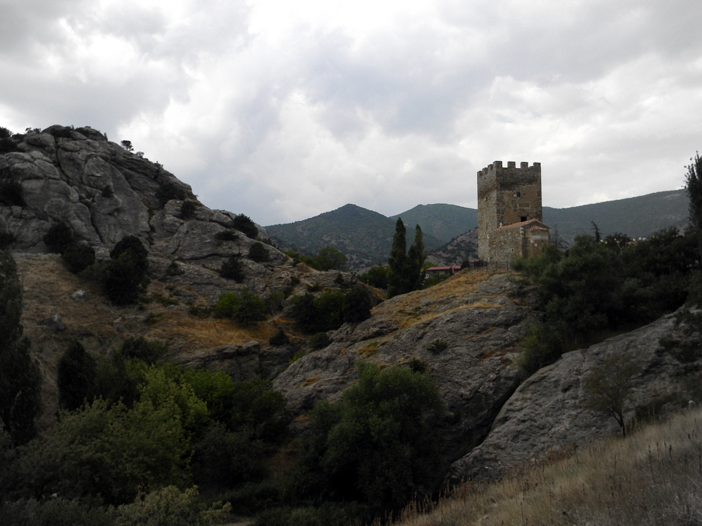 castles, landscape, mountains cellphone